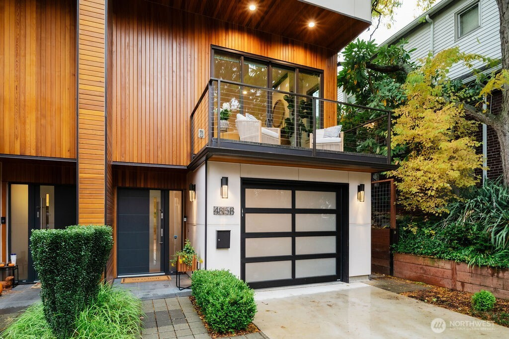 4815 Evanston Avenue N, Seattle, WA 98103