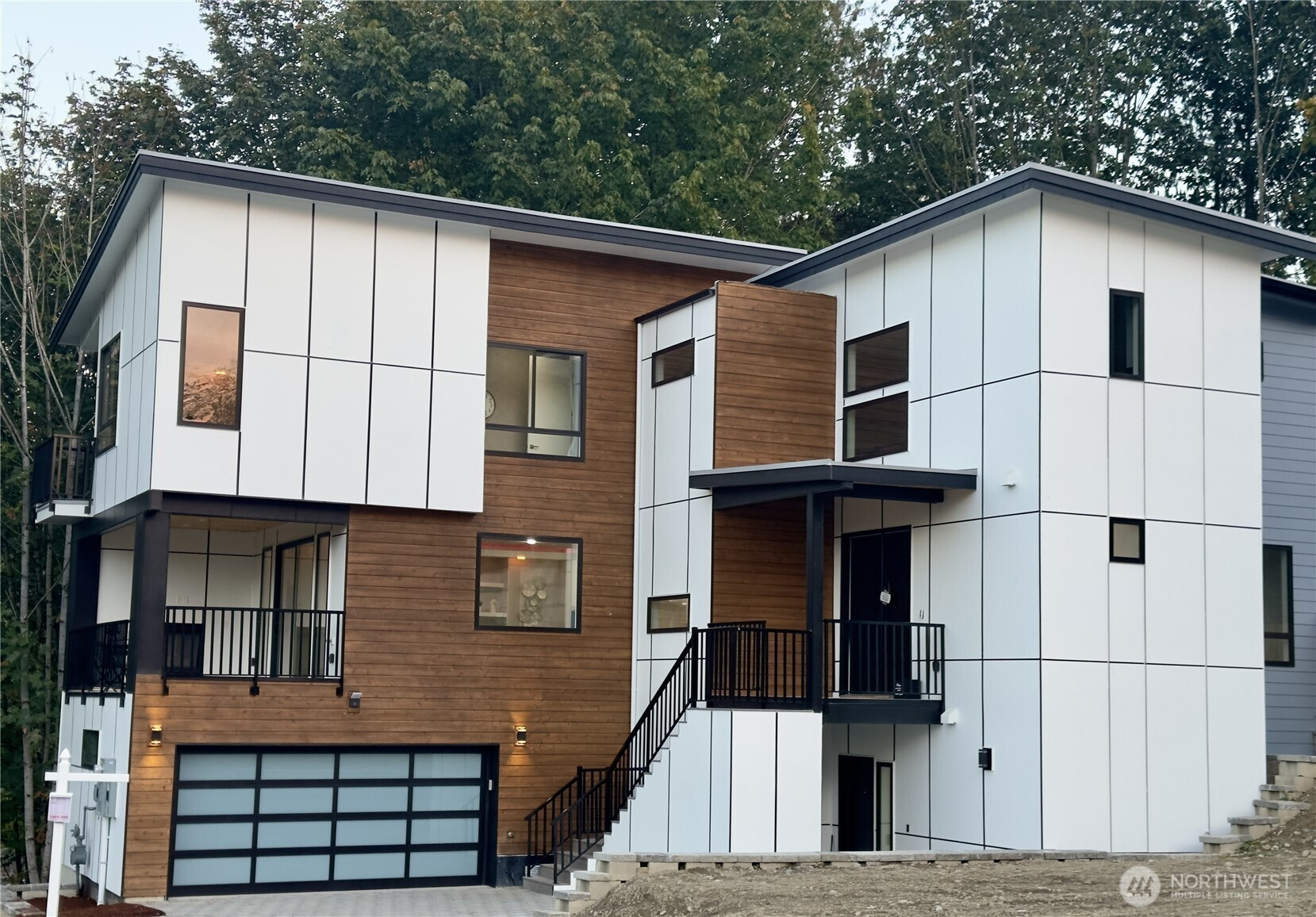 4413 NE 26 Place, Renton, WA 98059