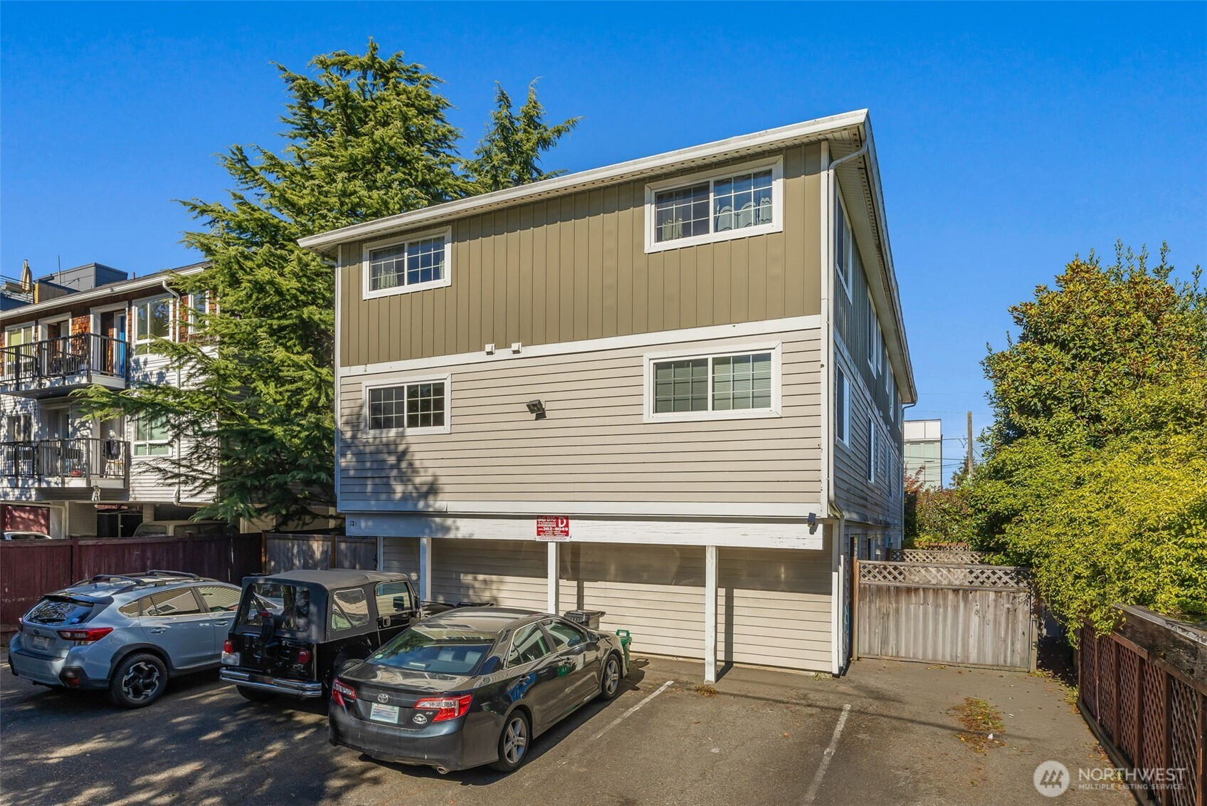 633 NW 85th Street, Seattle, WA 98117