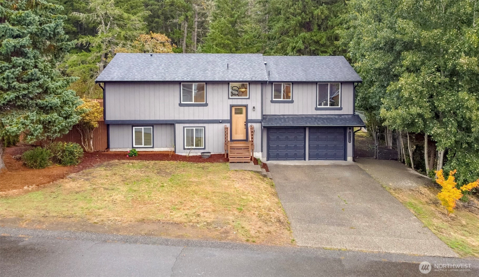 9726 Mallard Drive SE, Olympia, WA 98513