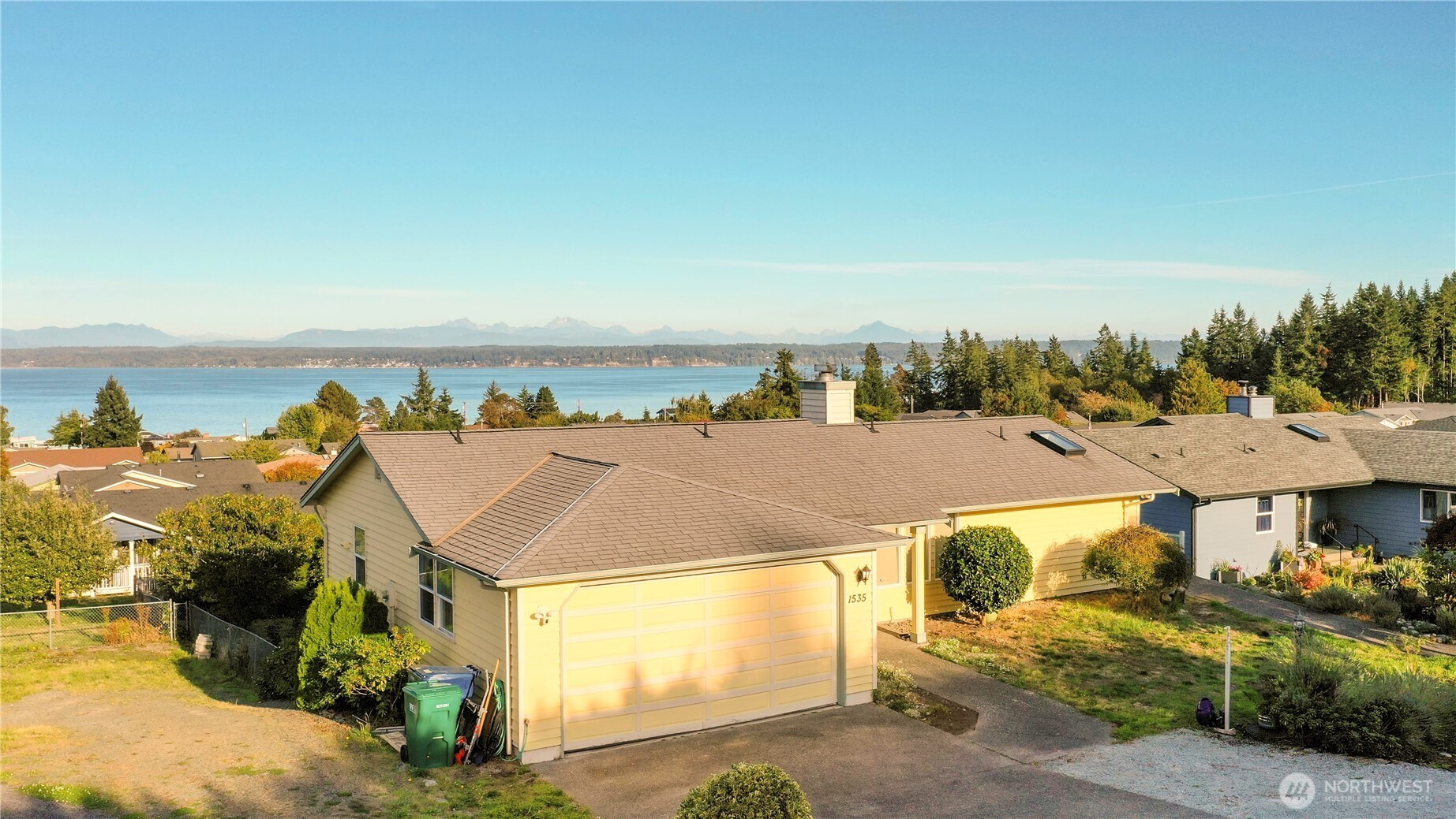 1535 WATKINS DR, Camano Island, WA 98282