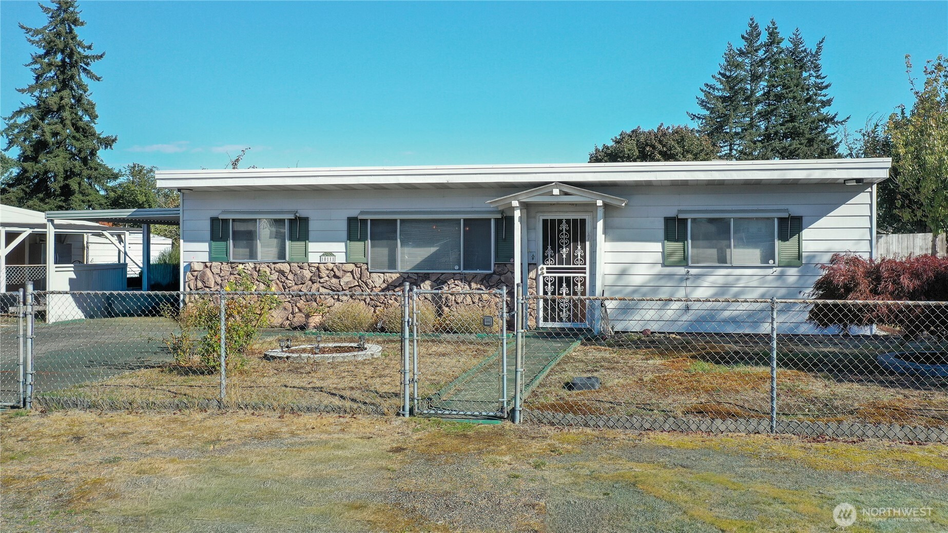 10111 Yew Lane SW, Lakewood, WA 98499