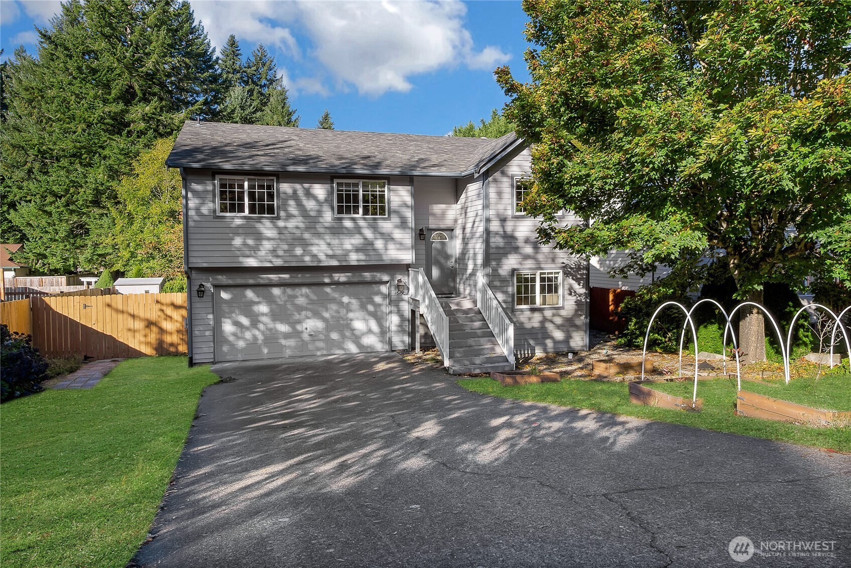 1619 Mapleridge Drive NE, Olympia, WA 98506