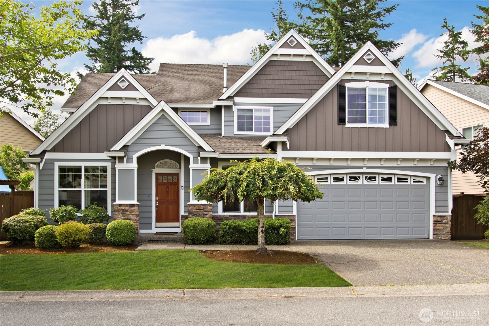 24907 SE 21st Place, Sammamish, WA 98075
