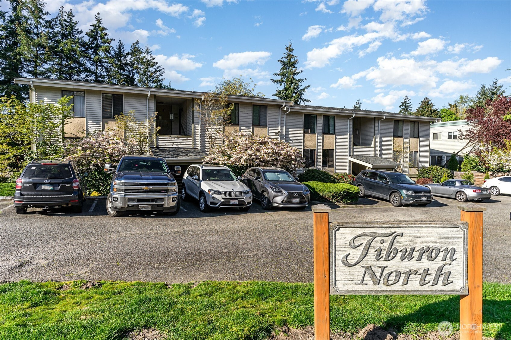 830 Kirkland Way, Kirkland, WA 98033