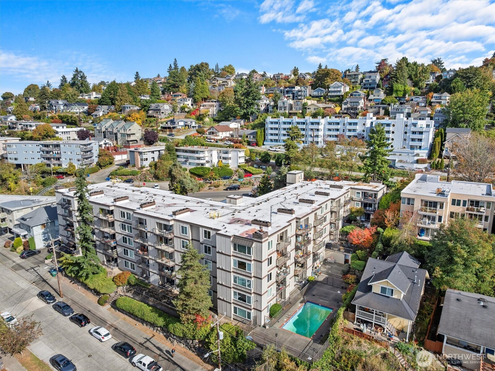 2253 Gilman Drive W, Seattle, WA 98119