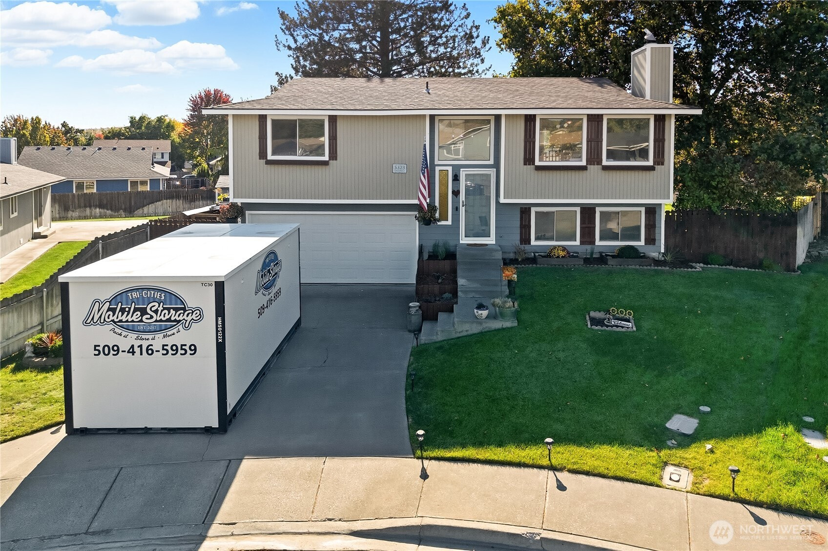 5323 Chukar Court, West Richland, WA 99353