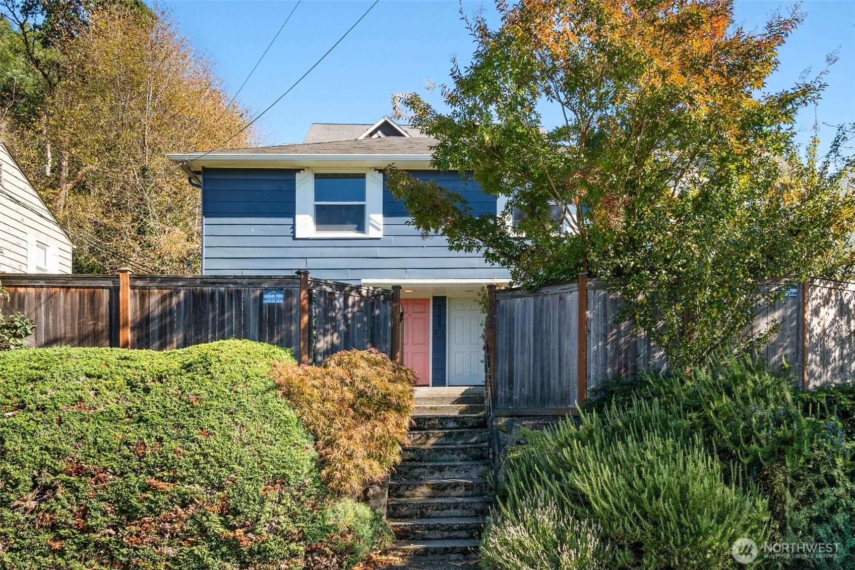 3034 31st Avenue W, Seattle, WA 98199