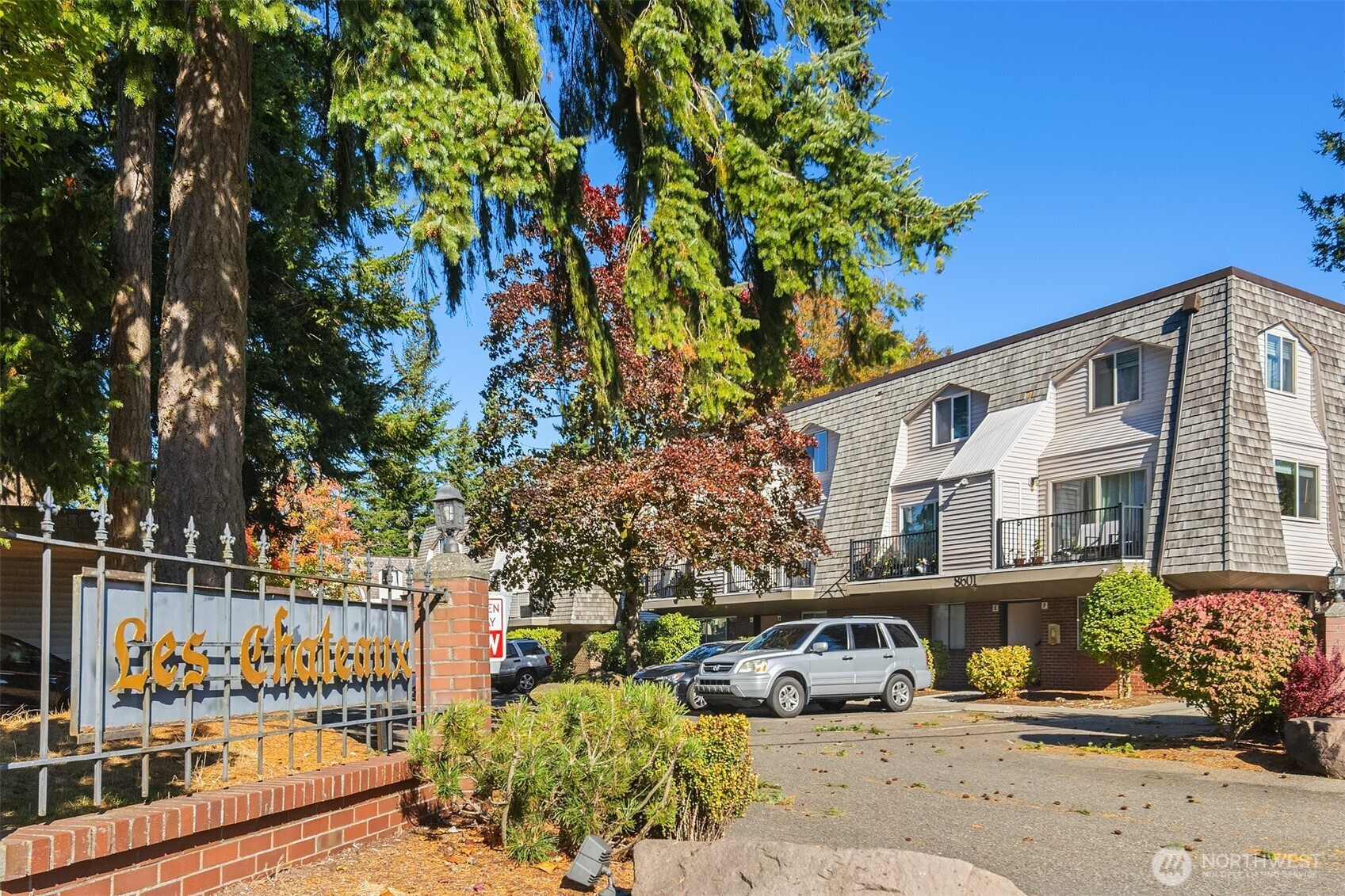 8603 244th Street SW, Edmonds, WA 98026