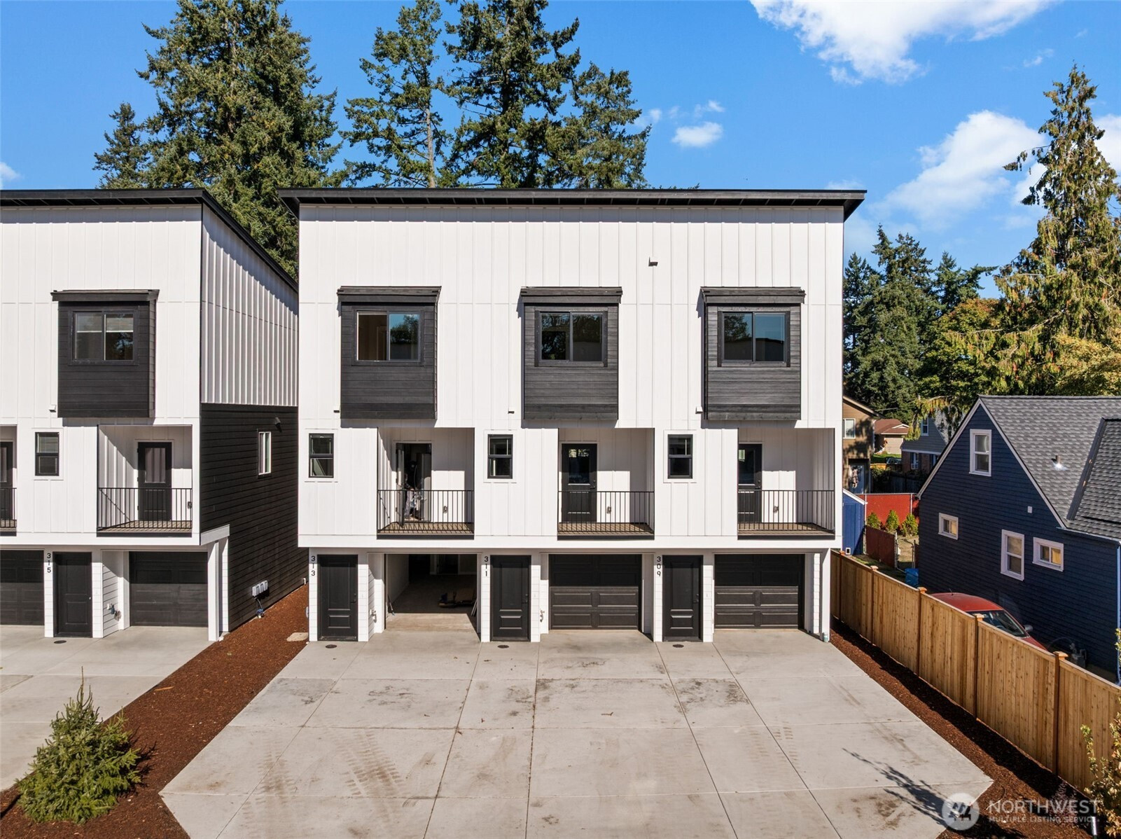 313 311,309 118th Street S, Tacoma, WA 98444