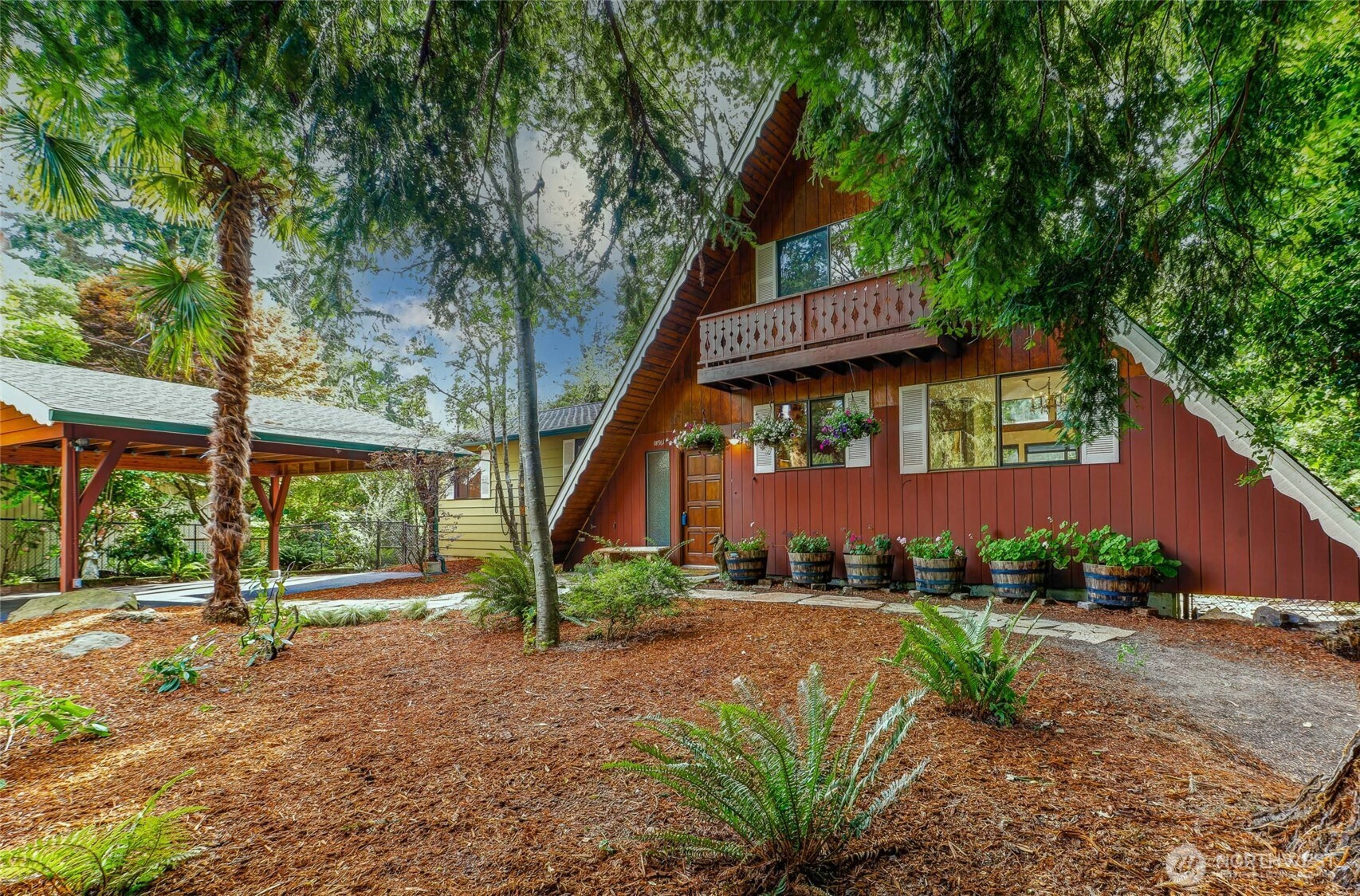 18961 Marine View Circle SW, Normandy Park, WA 98166
