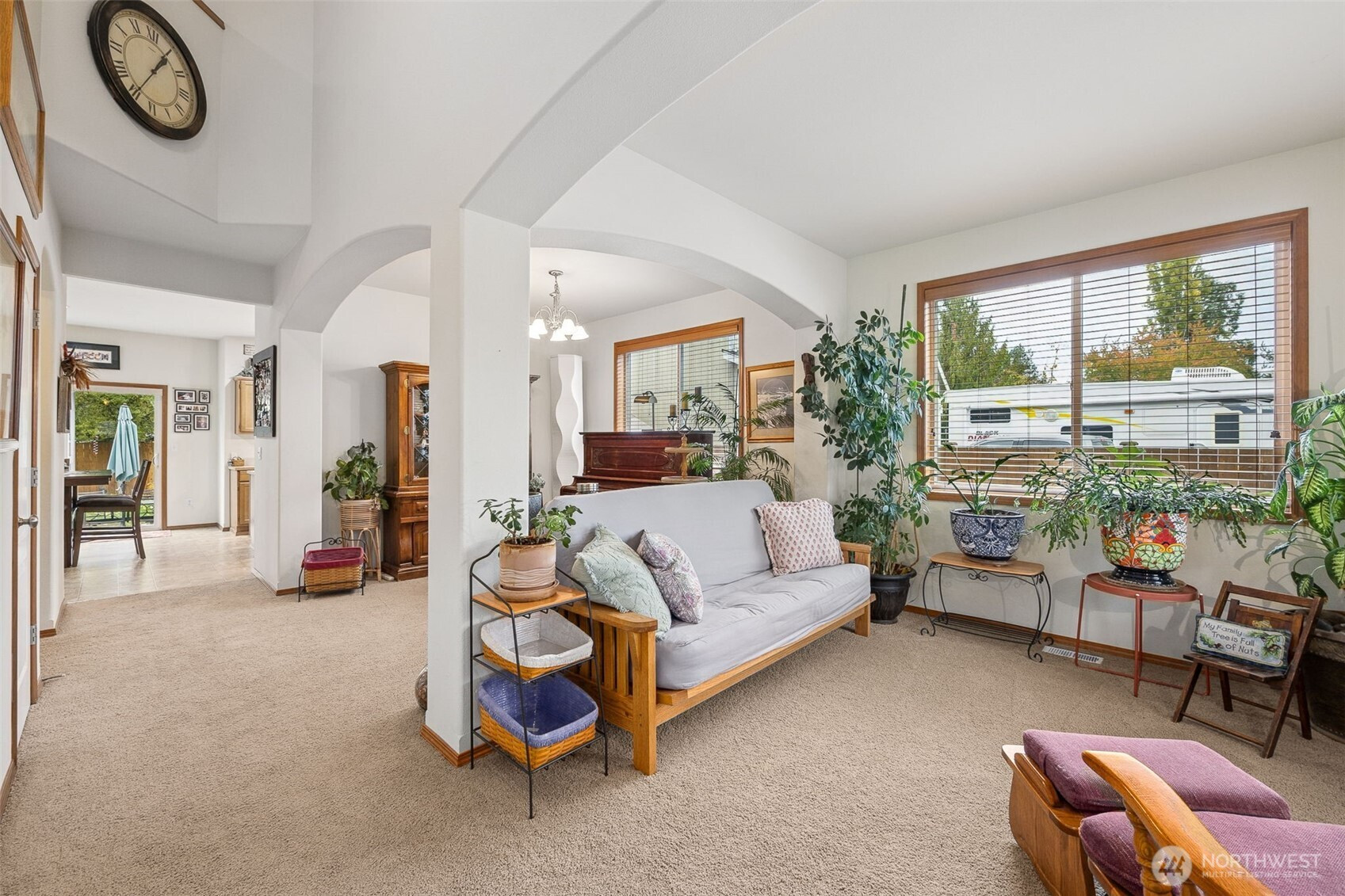 222 Easton Avenue W, Eatonville, WA 98328