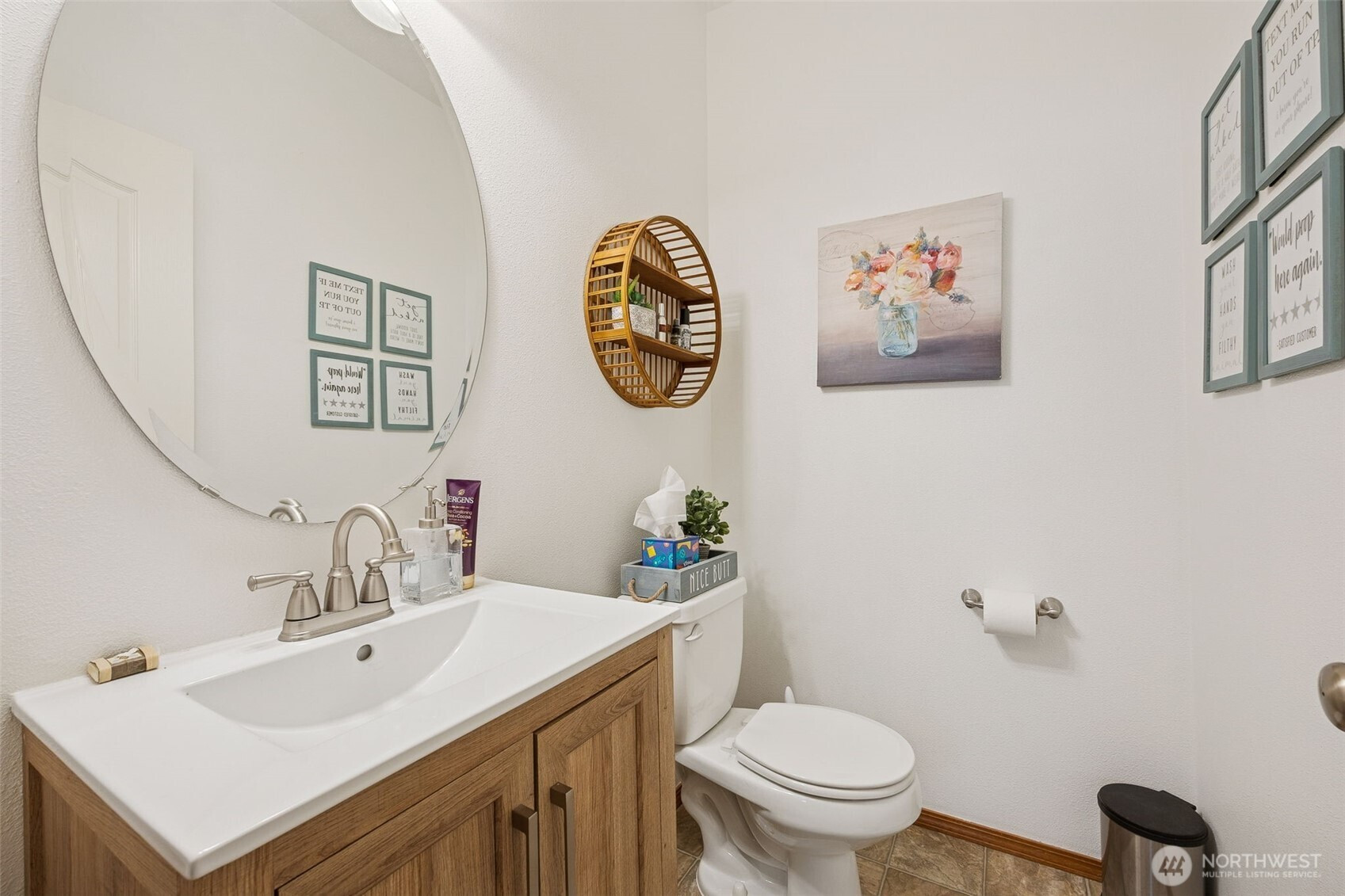 222 Easton Avenue W, Eatonville, WA 98328