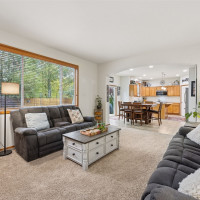 222 Easton Avenue W, Eatonville, WA 98328