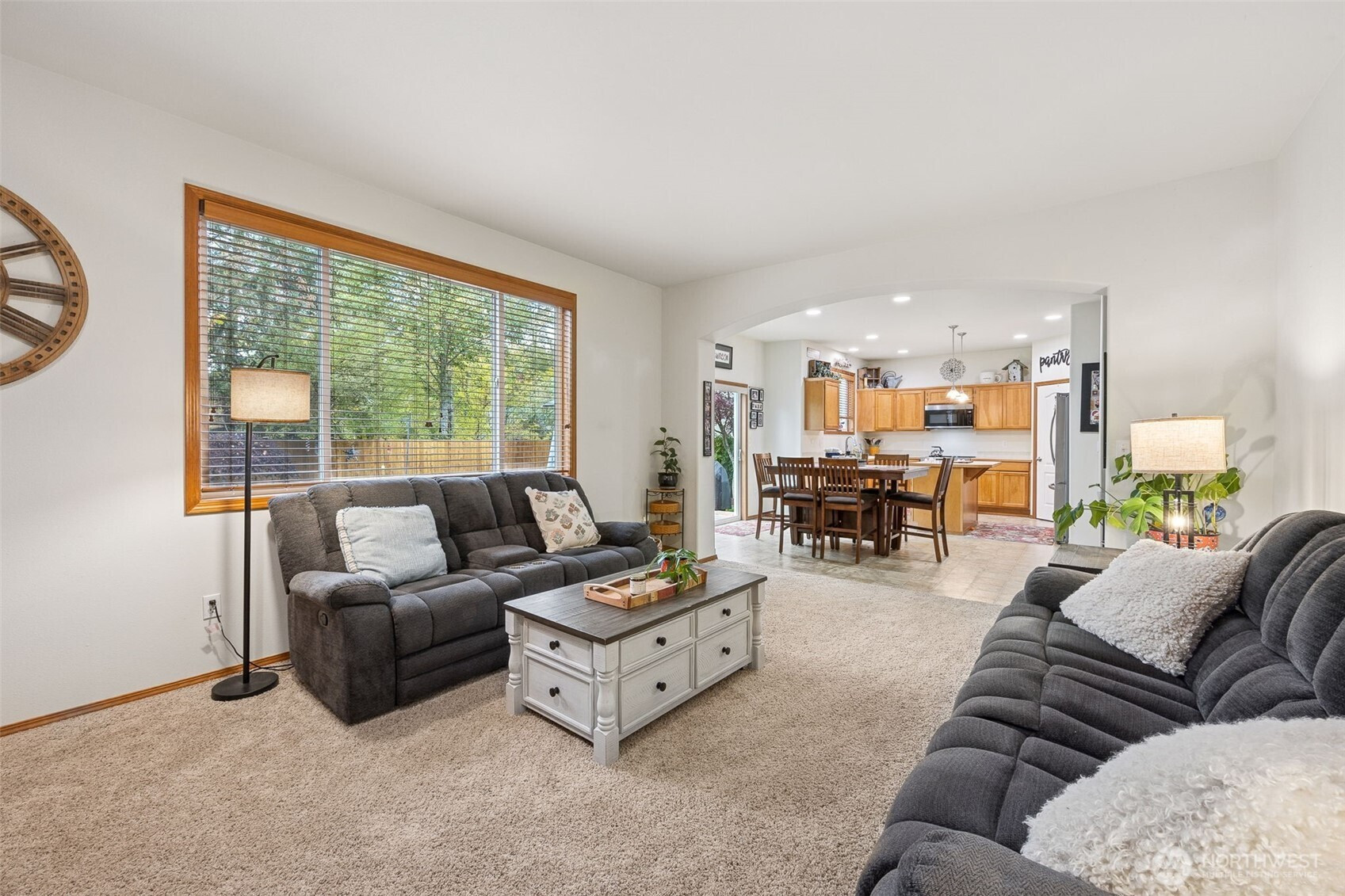 222 Easton Avenue W, Eatonville, WA 98328