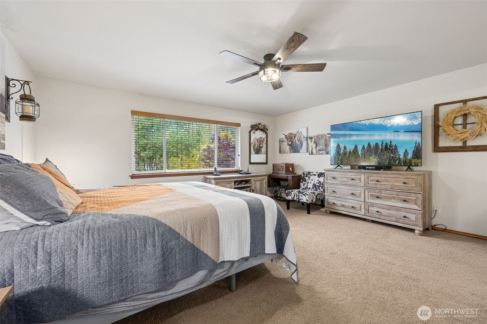 222 Easton Avenue W, Eatonville, WA 98328