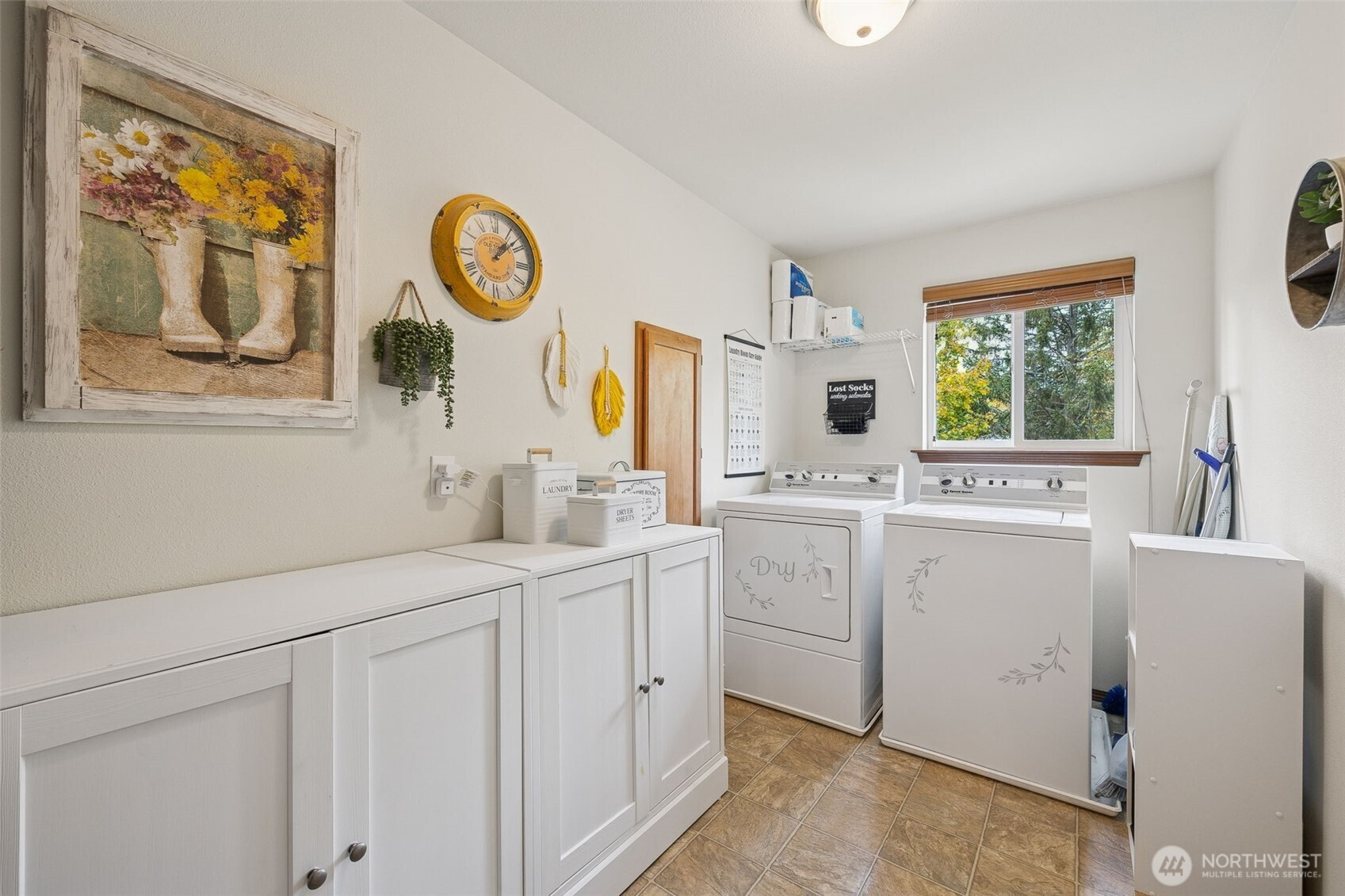 222 Easton Avenue W, Eatonville, WA 98328