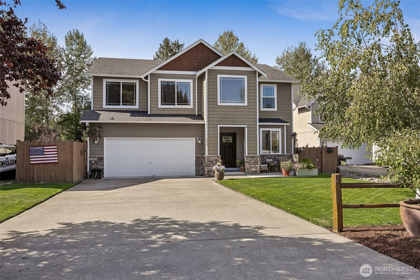 222 Easton Avenue W, Eatonville, WA 98328