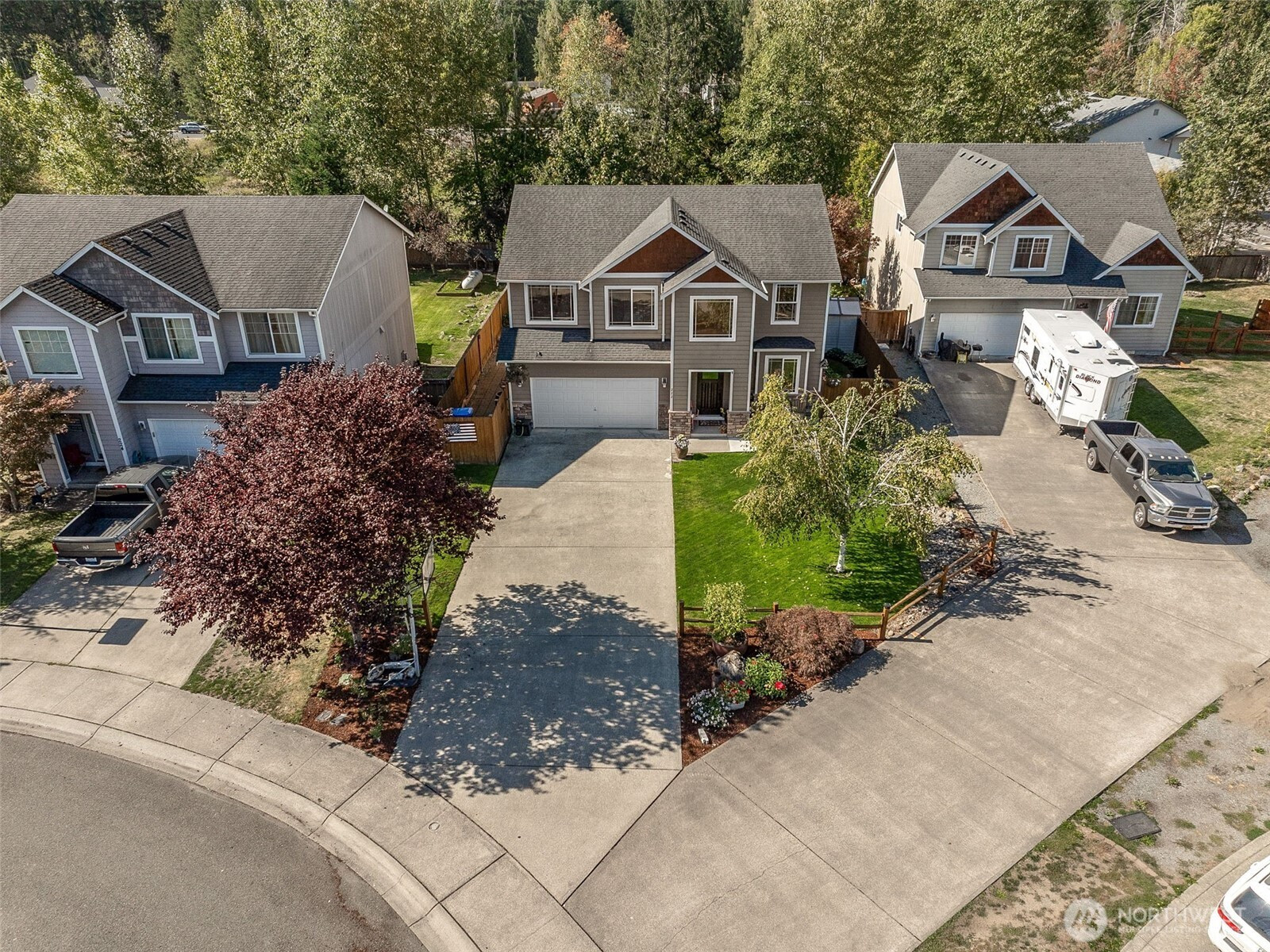 222 Easton Avenue W, Eatonville, WA 98328