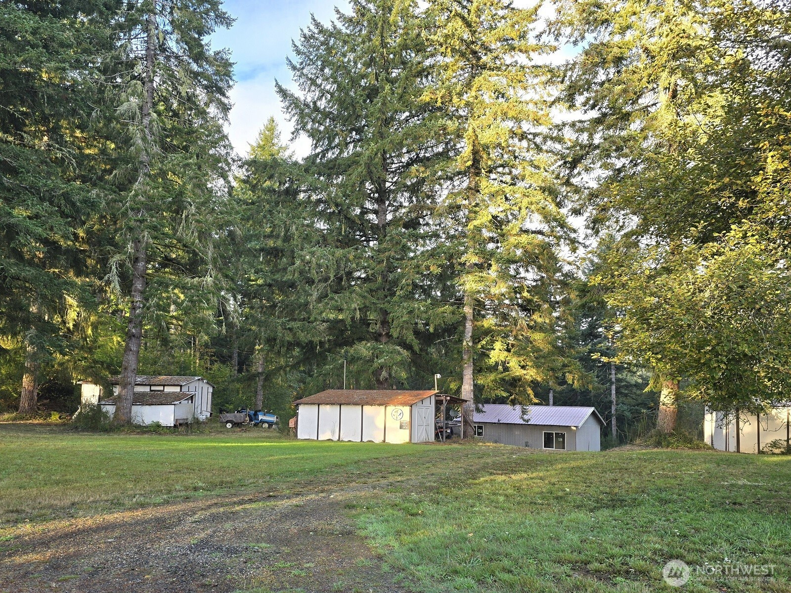 310 E Rauschert Road, Grapeview, WA 98546