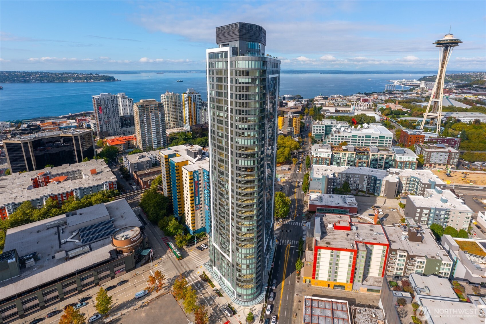 2510 6th Avenue, Seattle, WA 98121