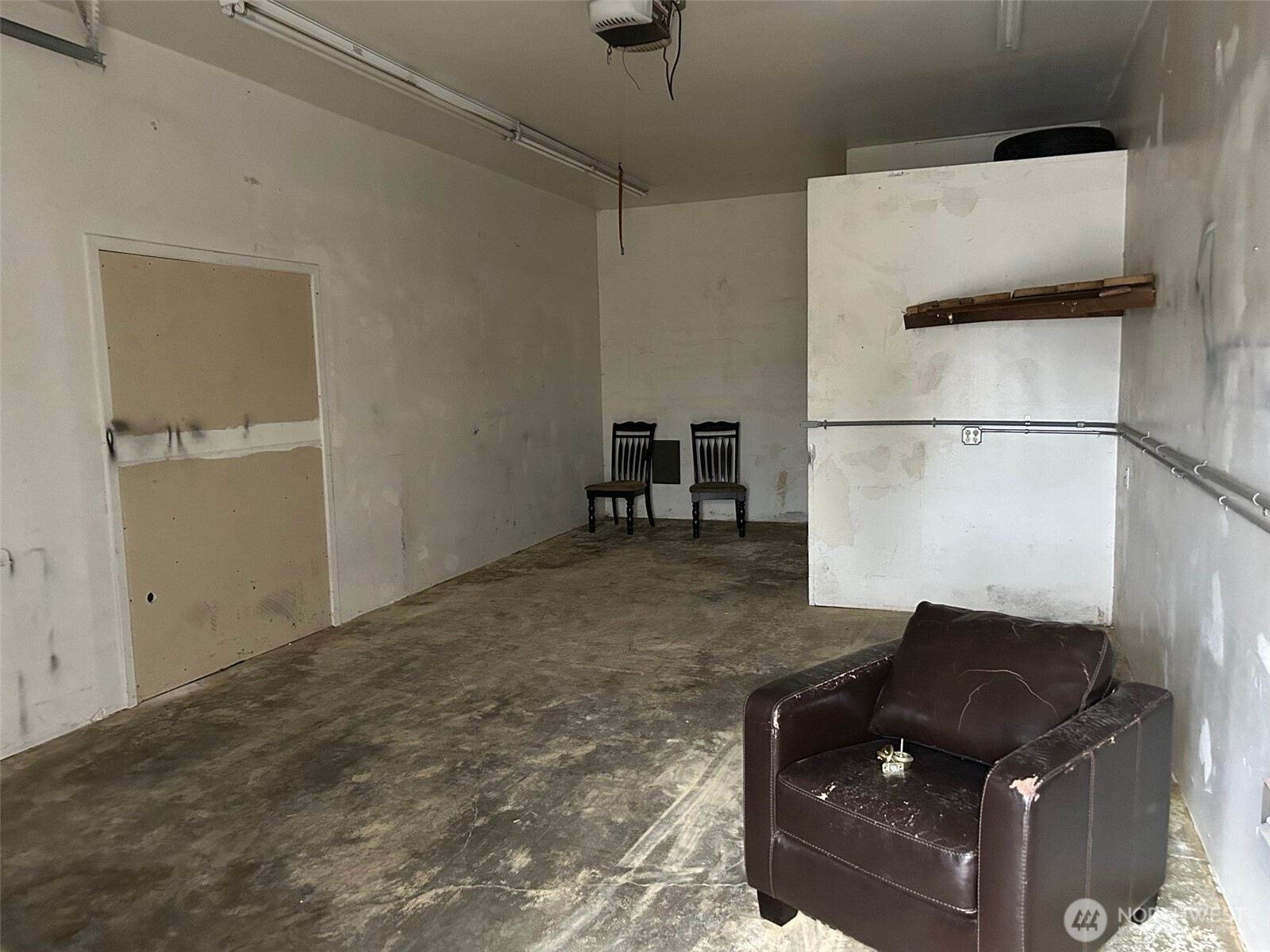 162 Kemp Street, Port Angeles, WA 98362