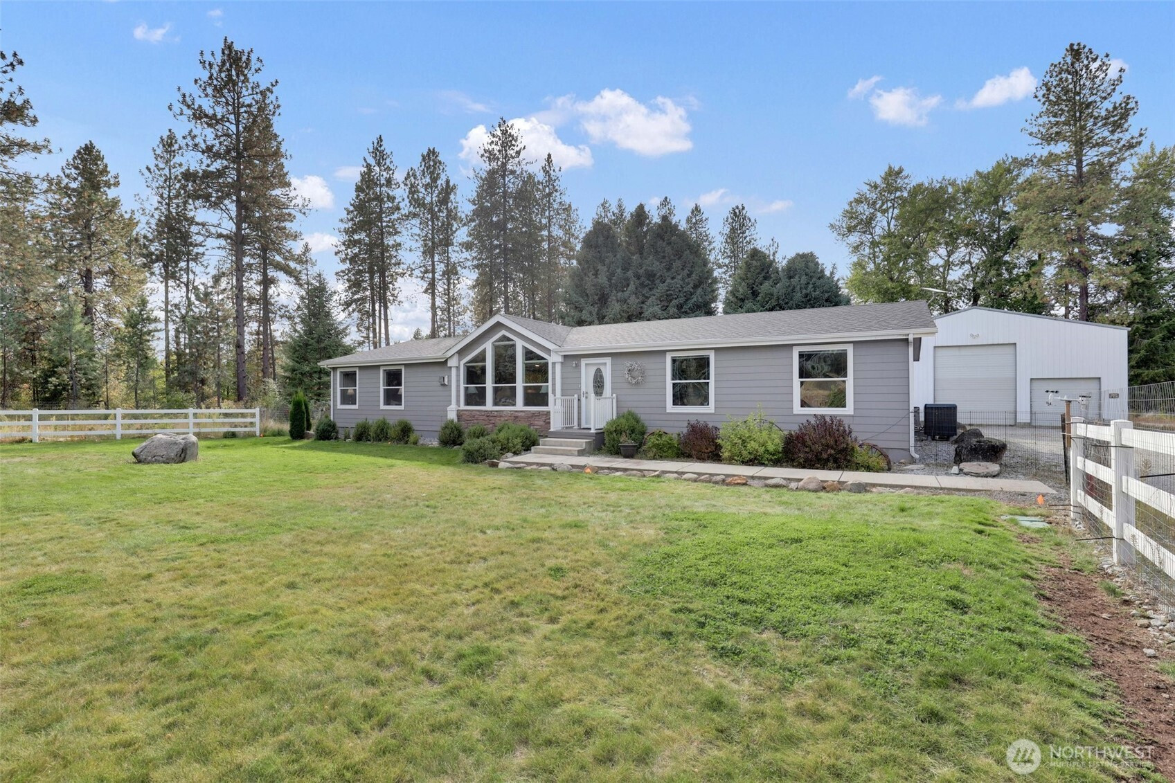 38911 N Newport Highway, Elk, WA 99009