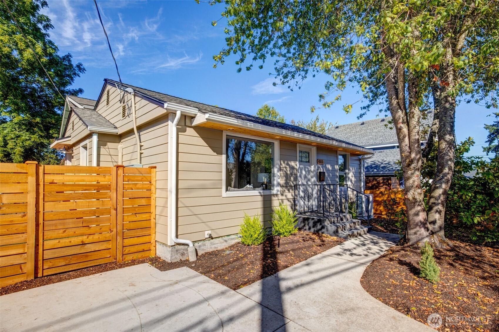 4512 S Dawson Street, Seattle, WA 98118