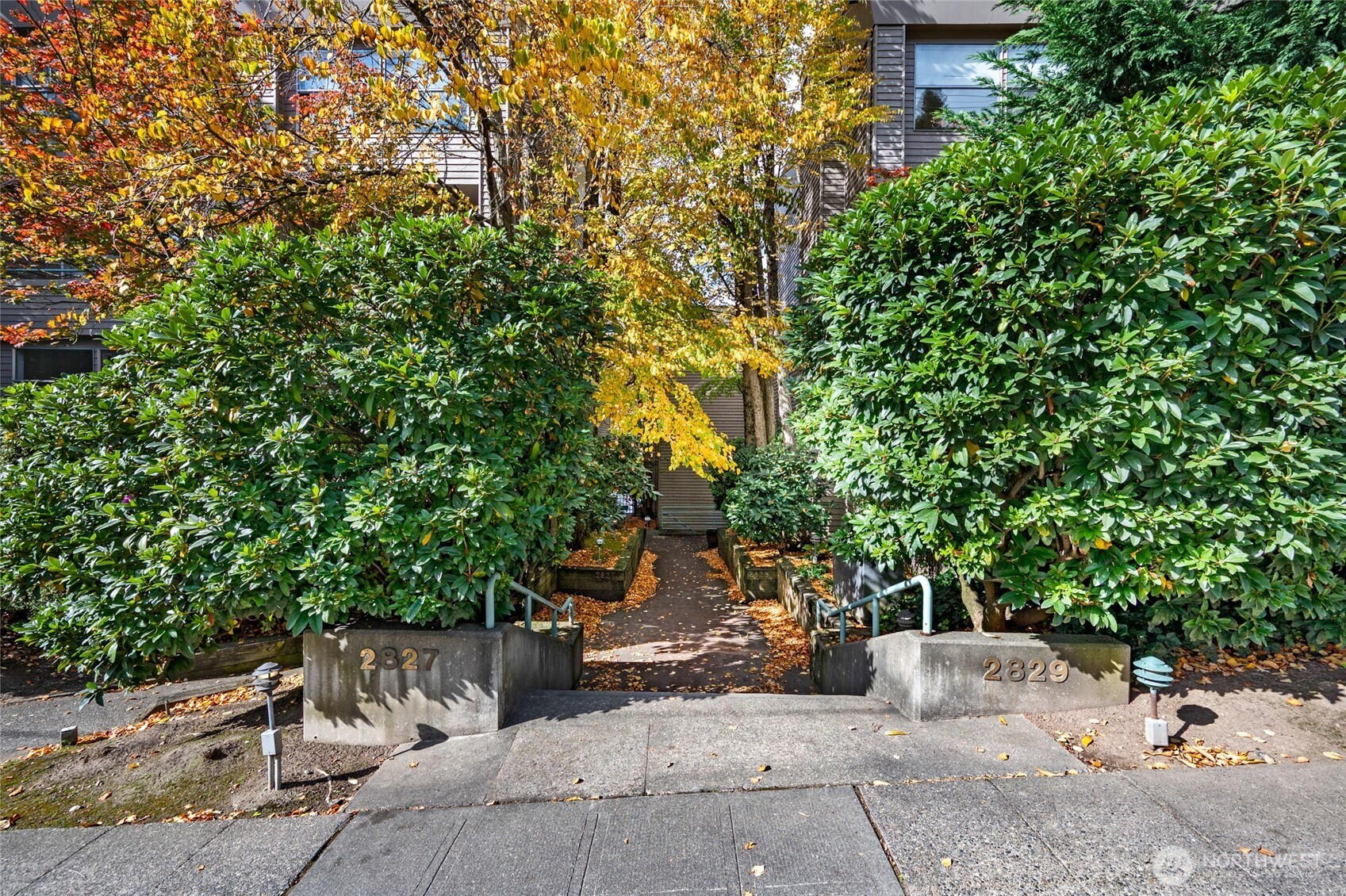 2827 Franklin Avenue E, Seattle, WA 98102