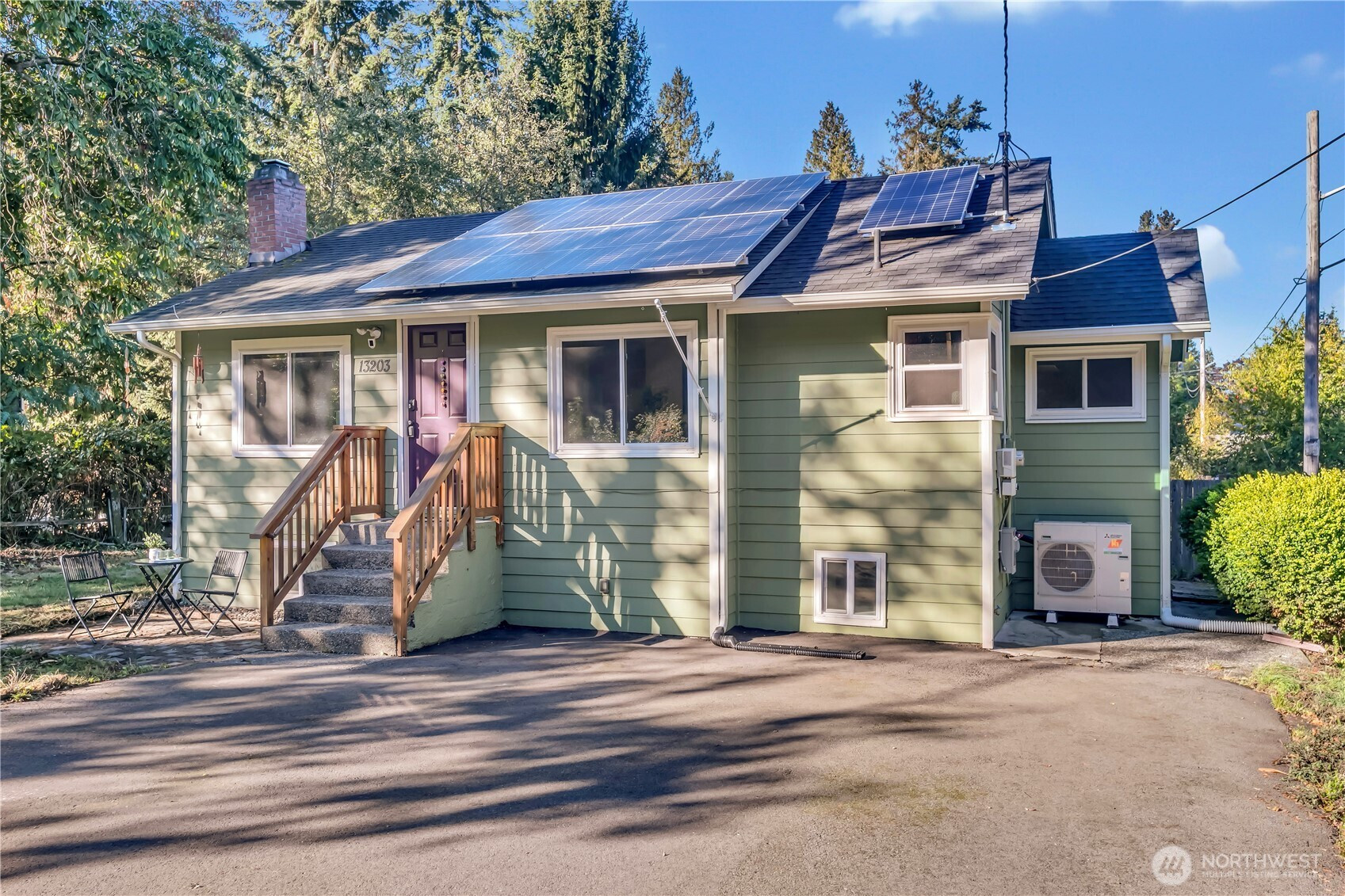 13203 10th Avenue S, Burien, WA 98168