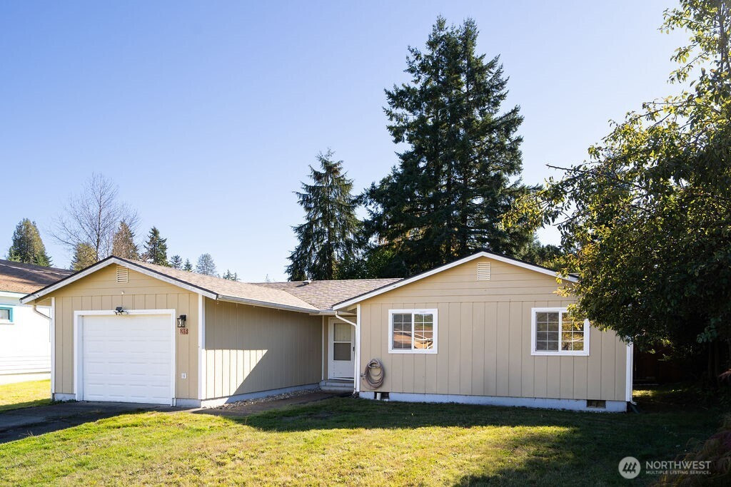 215 W Pine Street, McCleary, WA 98557