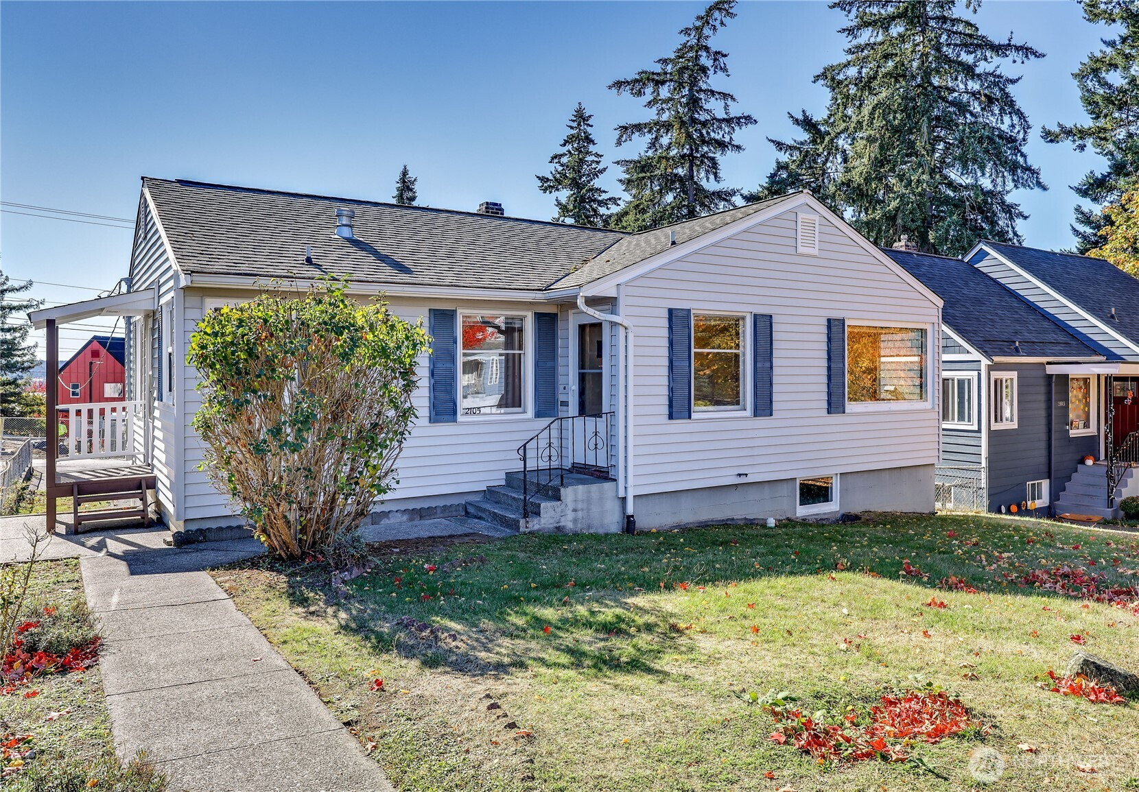 2105 E Highlands Street, Bremerton, WA 98310