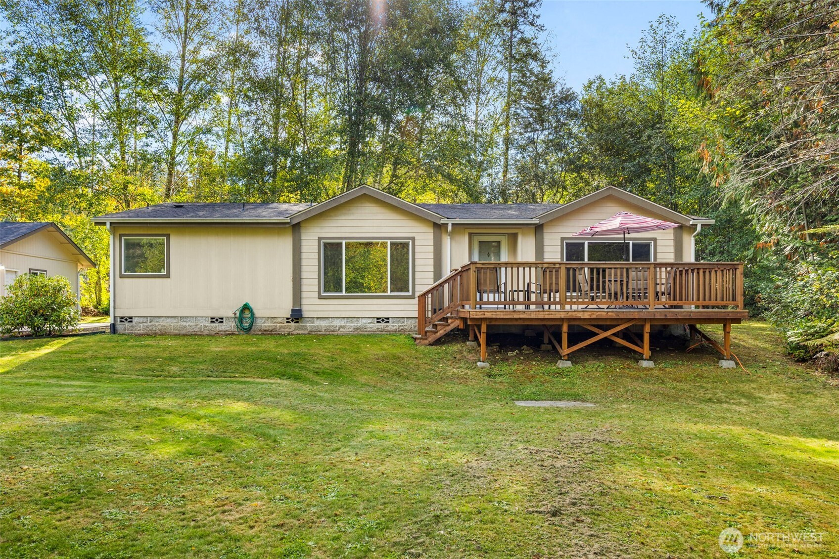 261 E Rivendell Road, Grapeview, WA 98546