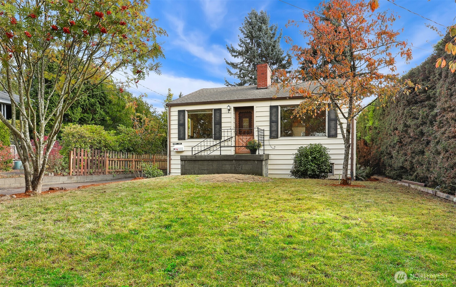 7536 13th Avenue NW, Seattle, WA 98117