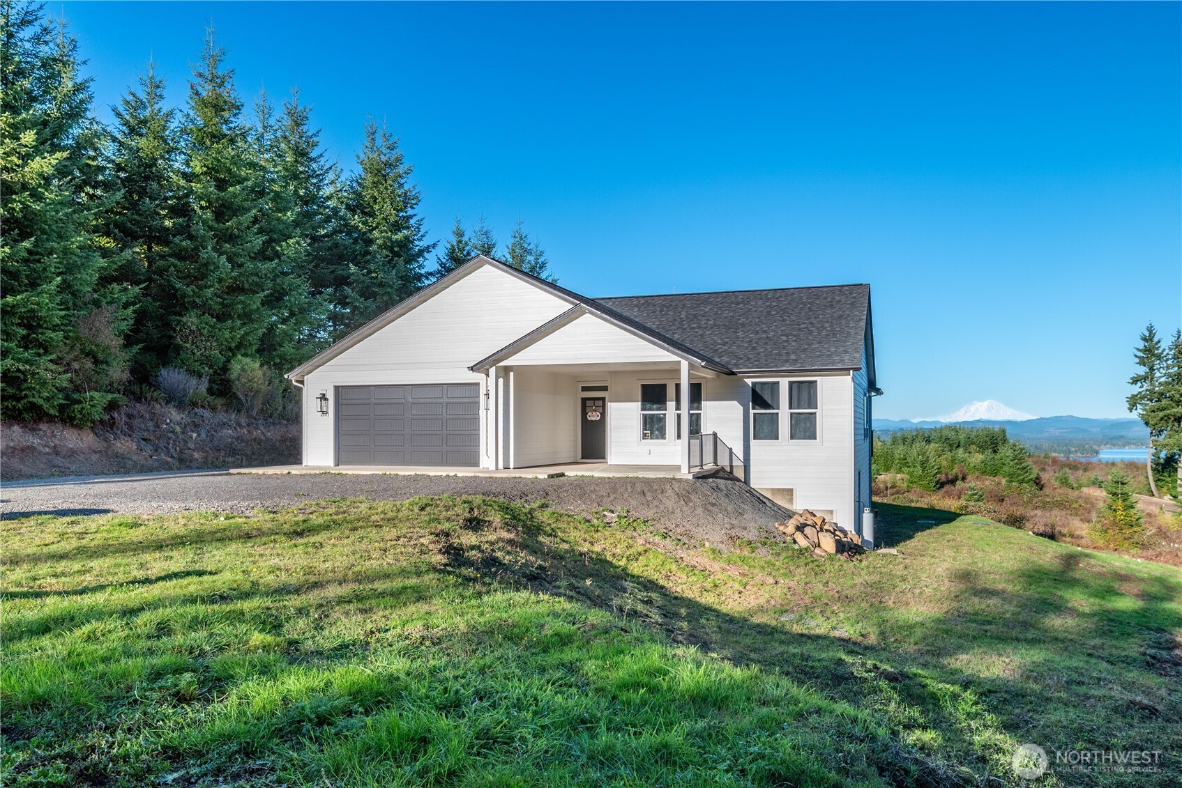 250 Red Rock Drive, Castle Rock, WA 98611