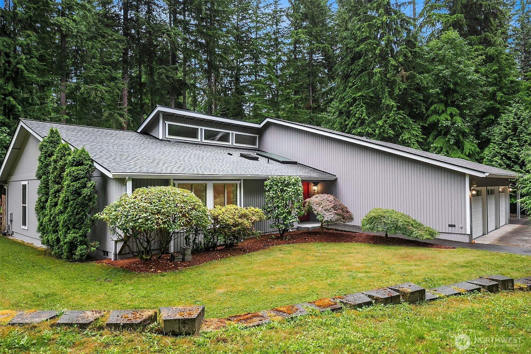 4218 229th Avenue NE, Redmond, WA 98053