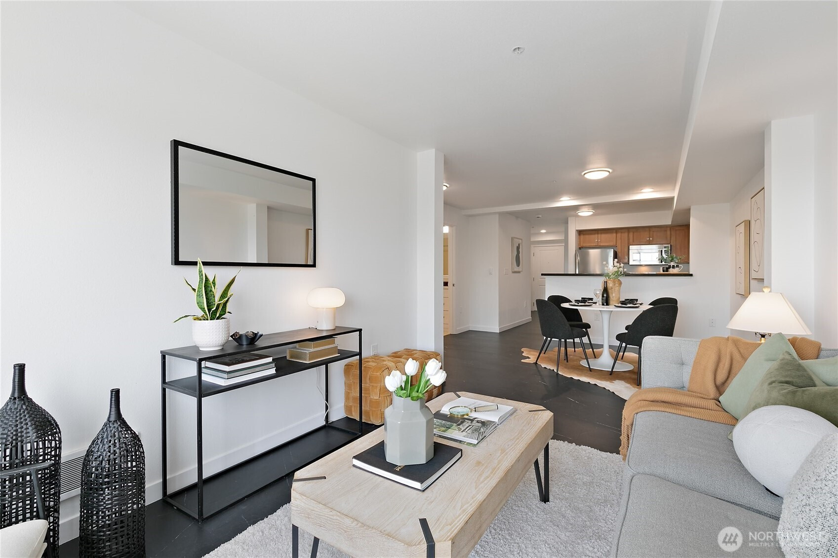 1909 10th Avenue W, Seattle, WA 98119