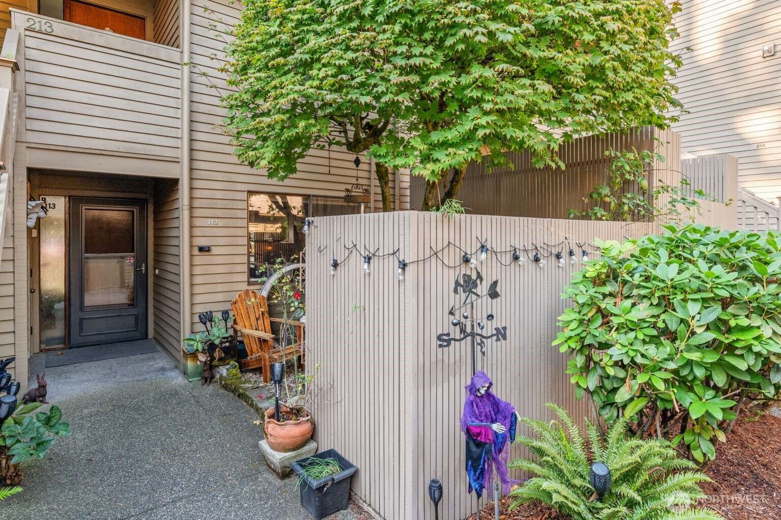 2023 Narrows View Circle NW, Gig Harbor, WA 98335