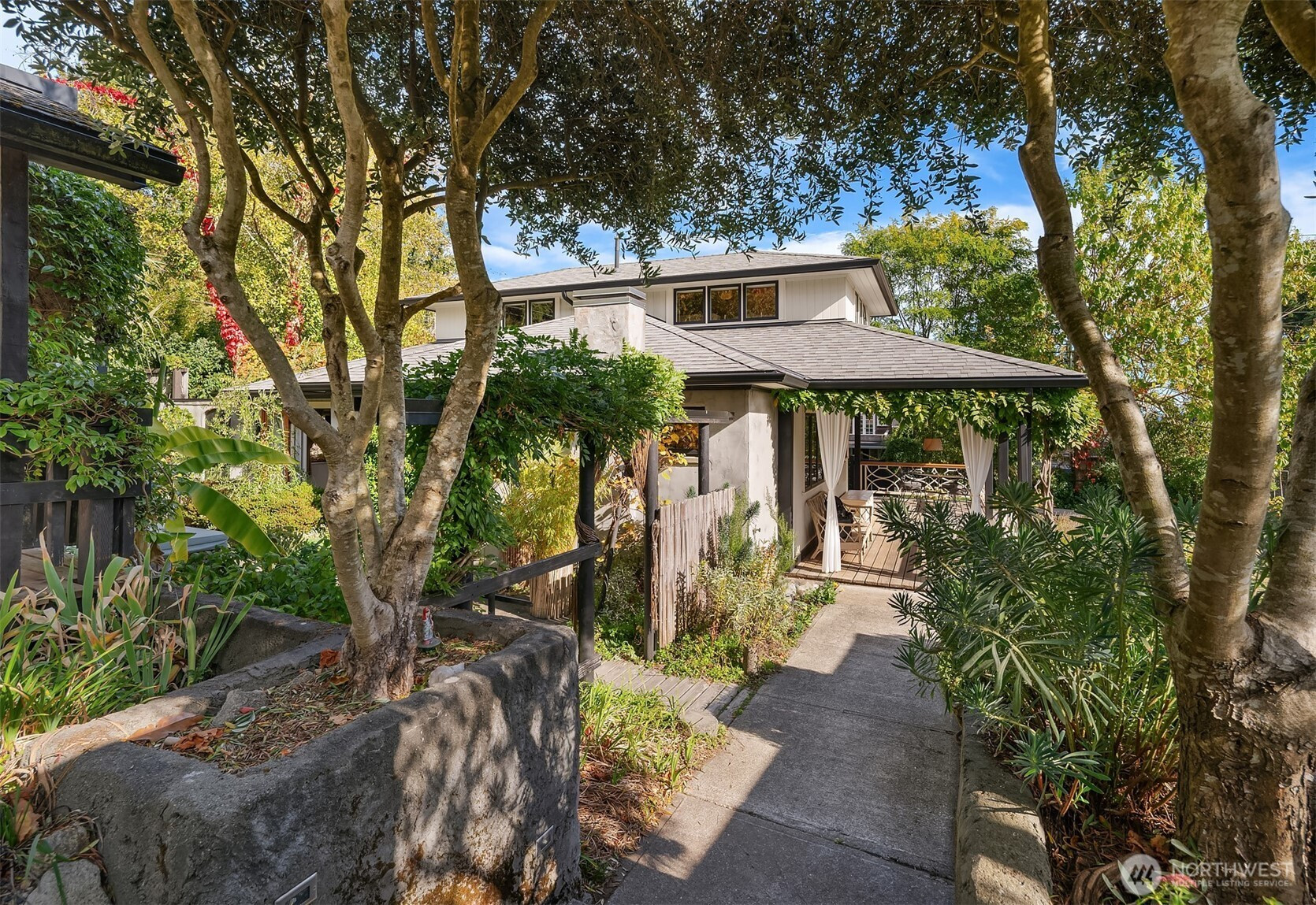 20405 Chautauqua Beach Road SW, Vashon, WA 98070