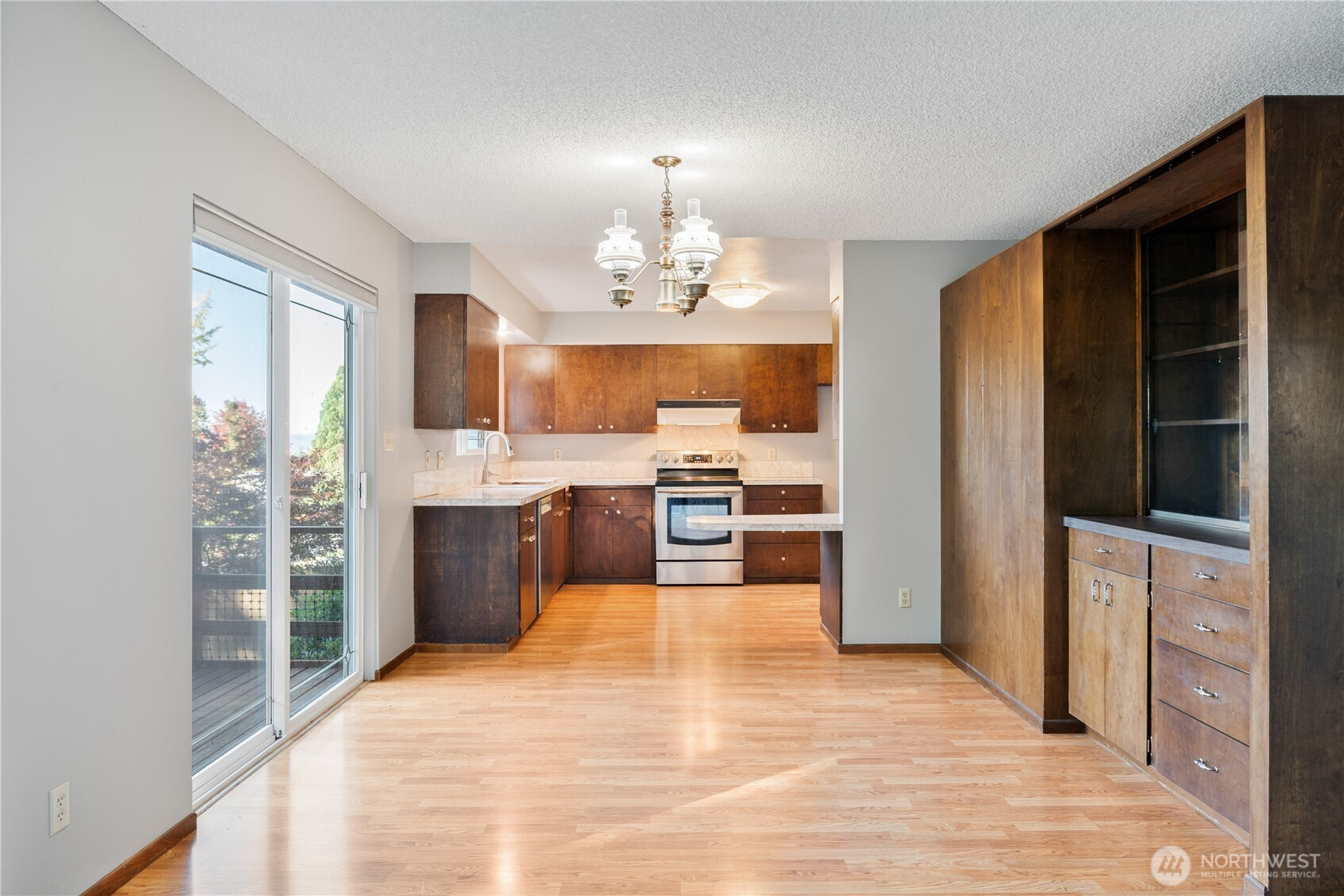 2012 Sunrise, Kelso, WA 98626