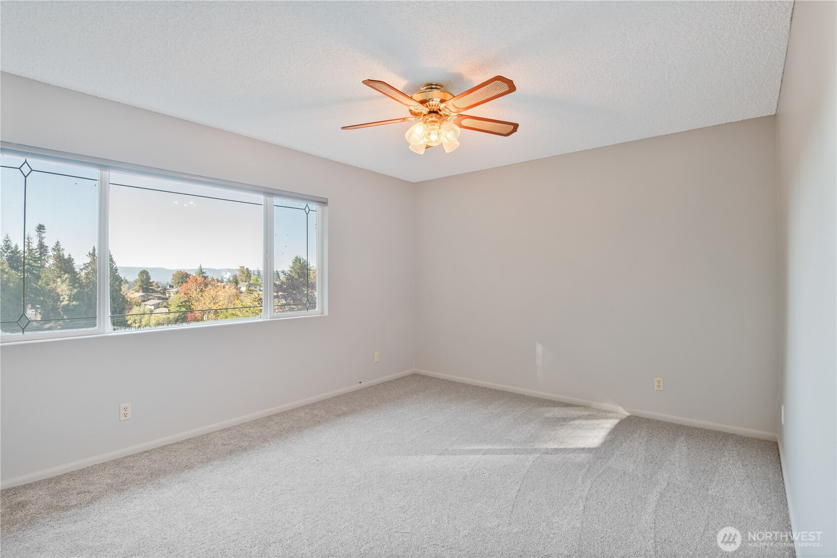 2012 Sunrise, Kelso, WA 98626