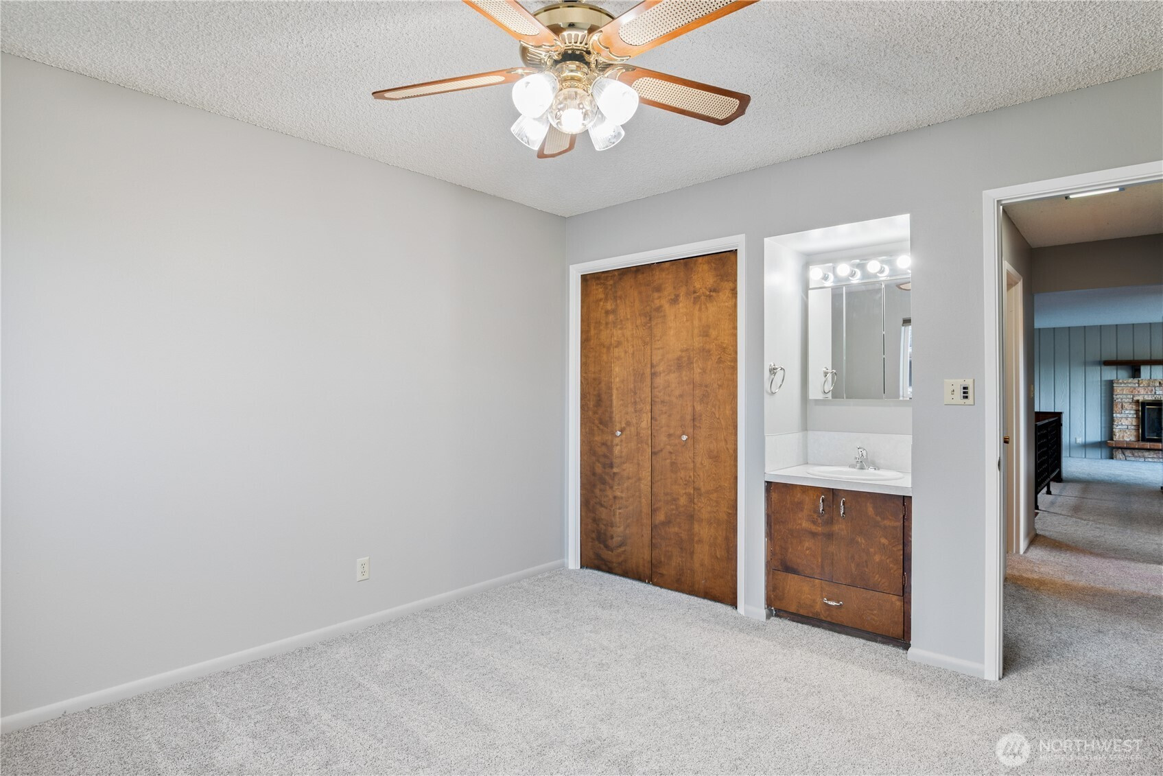 2012 Sunrise, Kelso, WA 98626