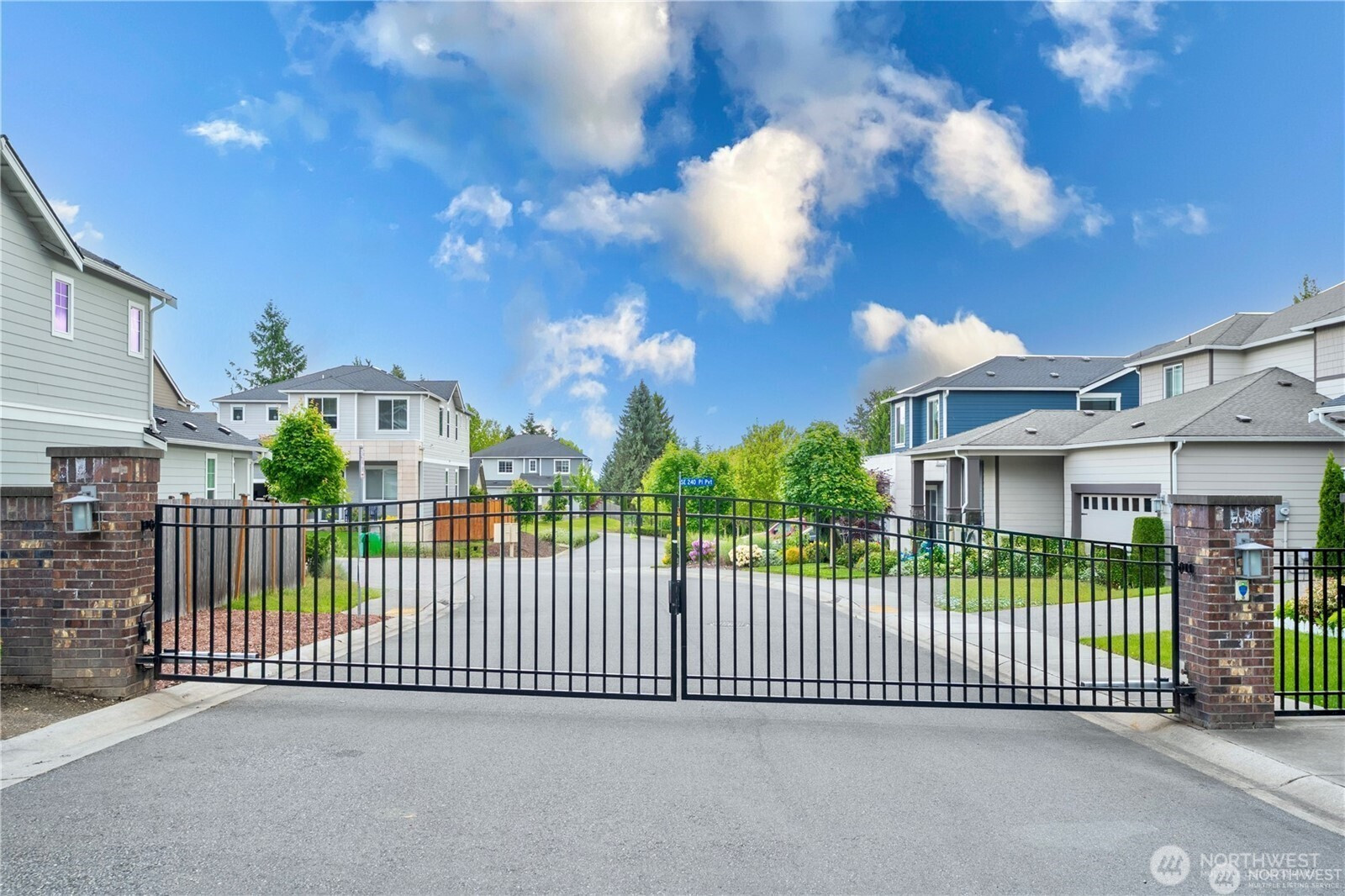 14126 SE 240th Place, Kent, WA 98042