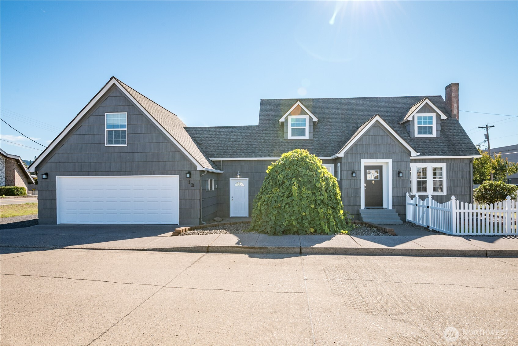 1 D Street SW, Castle Rock, WA 98611