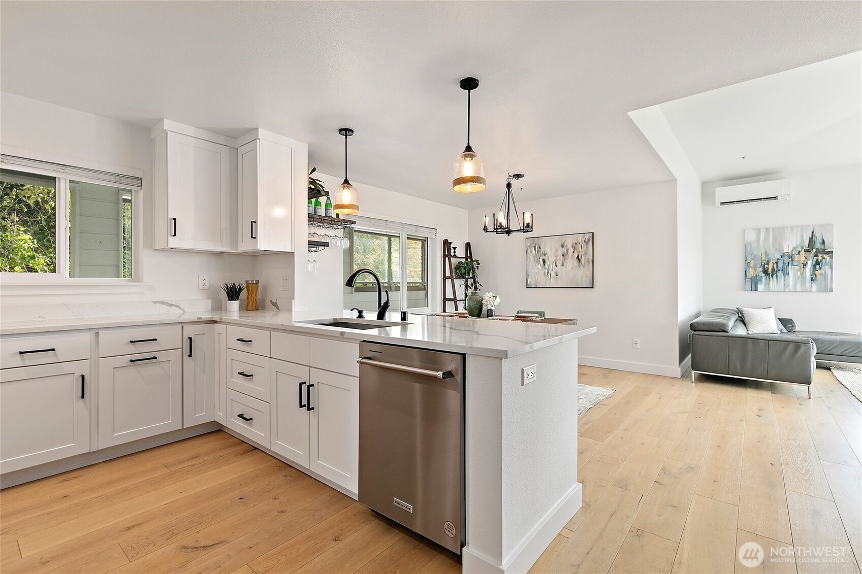 500 Elliott Avenue W, Seattle, WA 98119