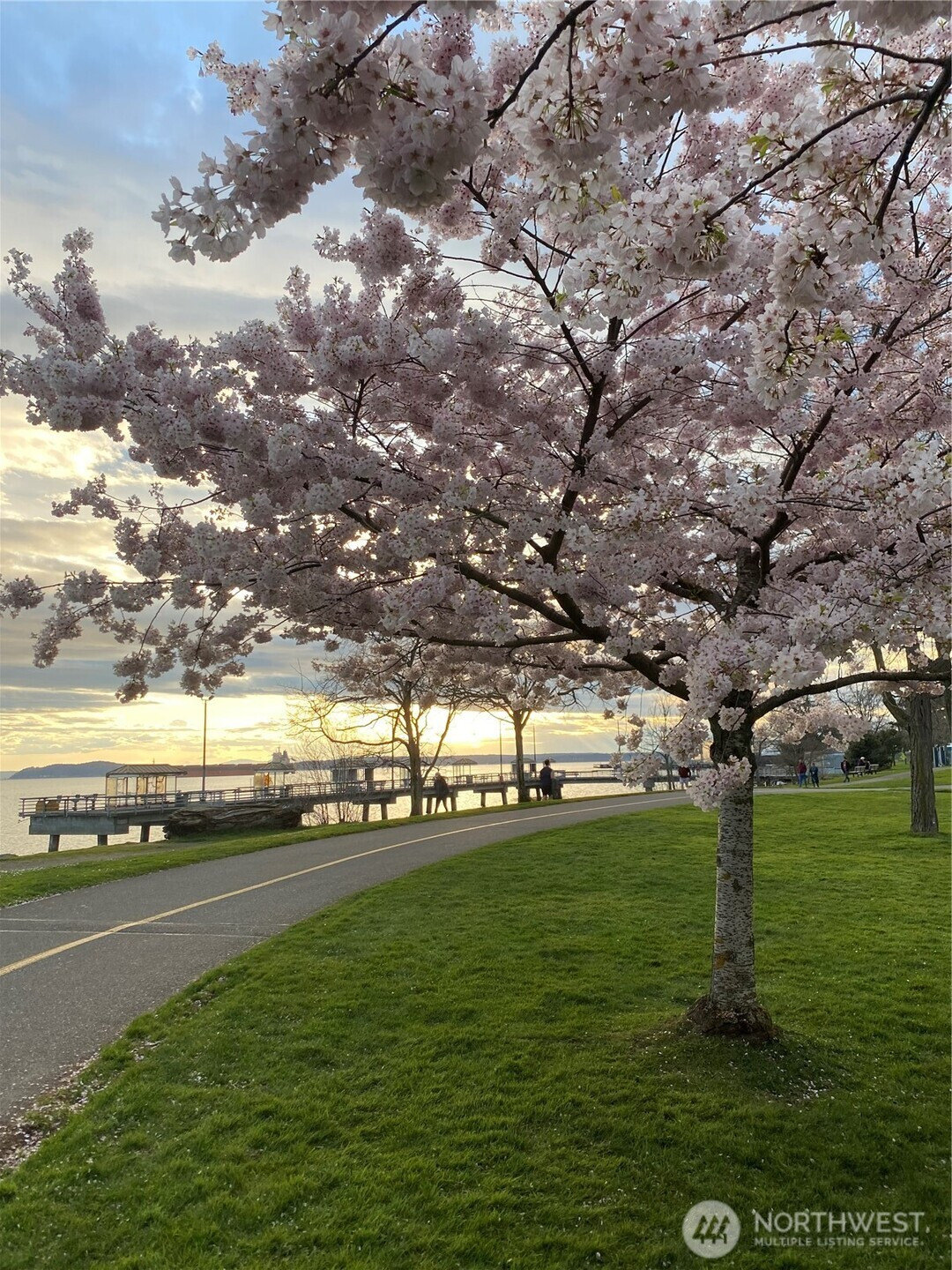 500 Elliott Avenue W, Seattle, WA 98119