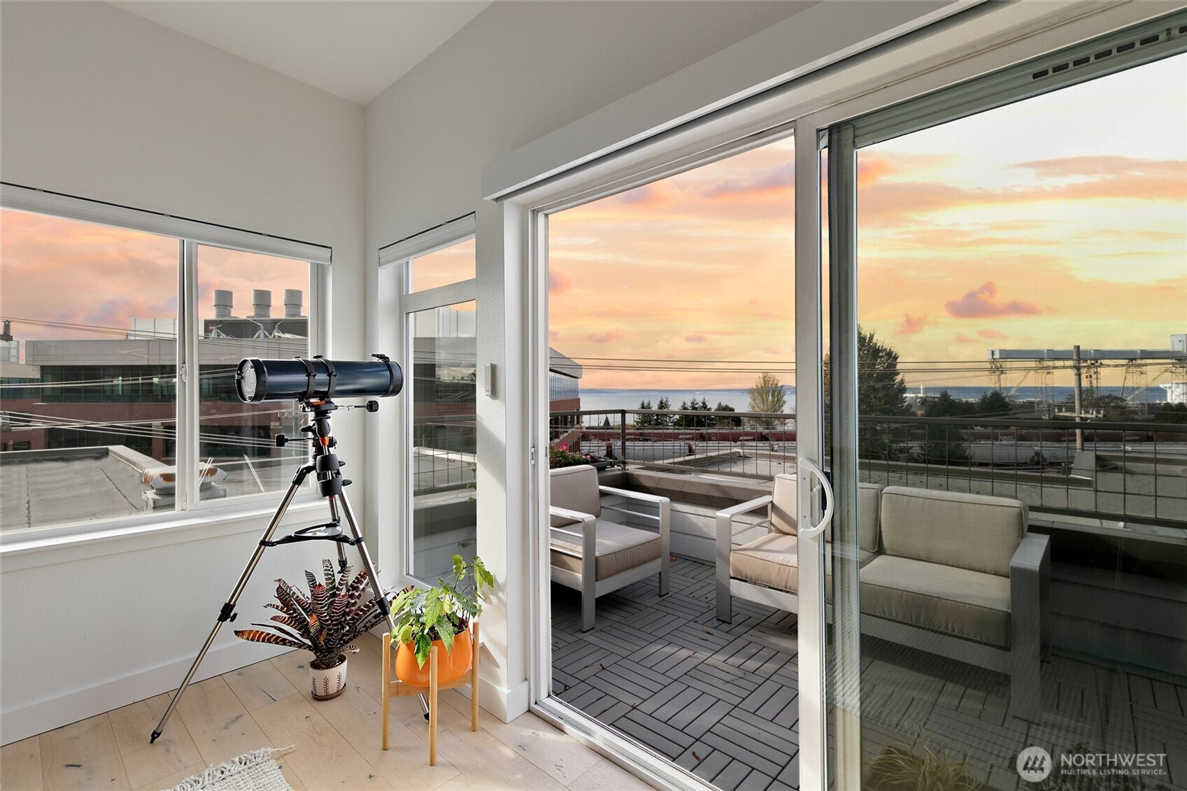 500 Elliott Avenue W, Seattle, WA 98119