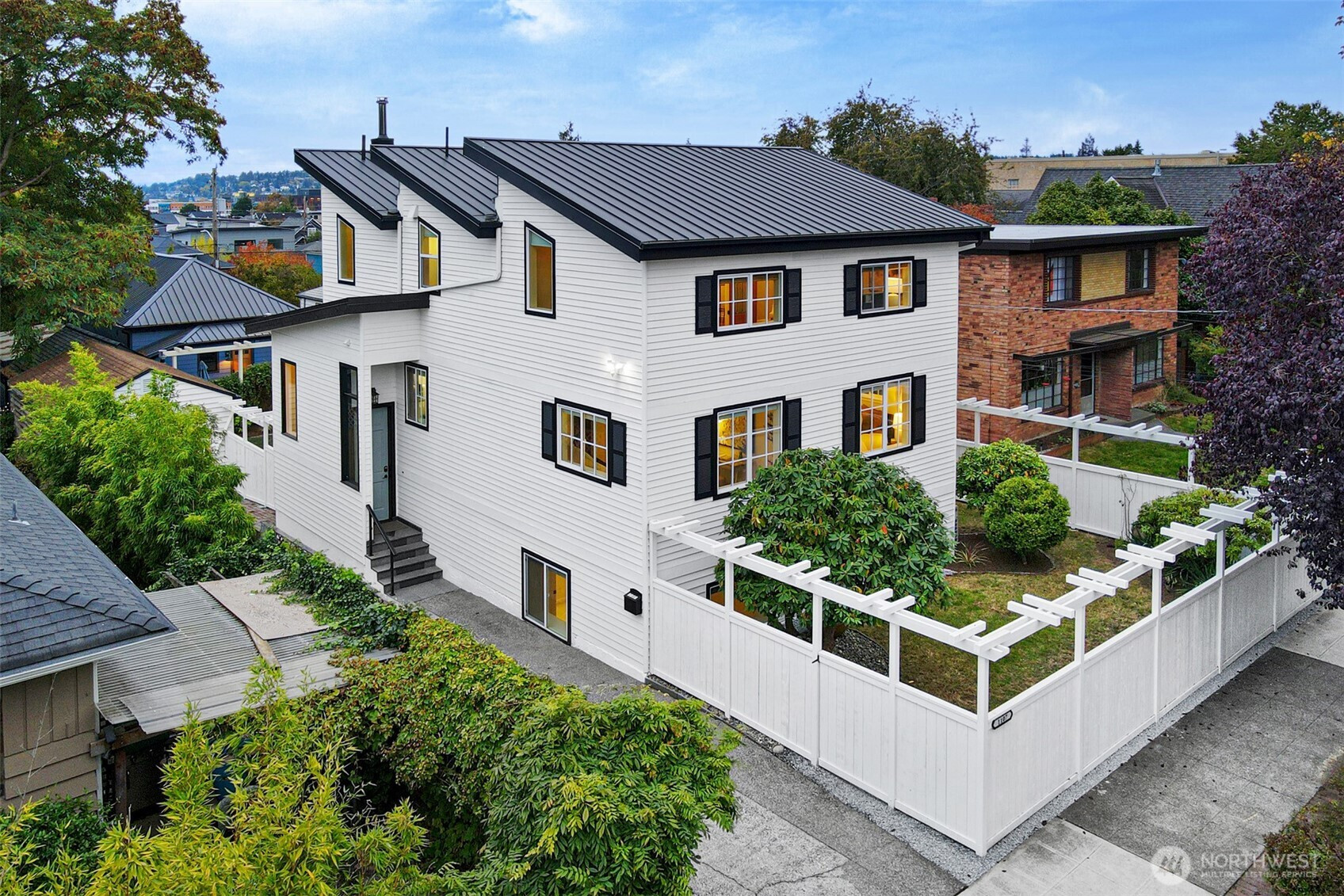 1107 NW 64th Street, Seattle, WA 98107