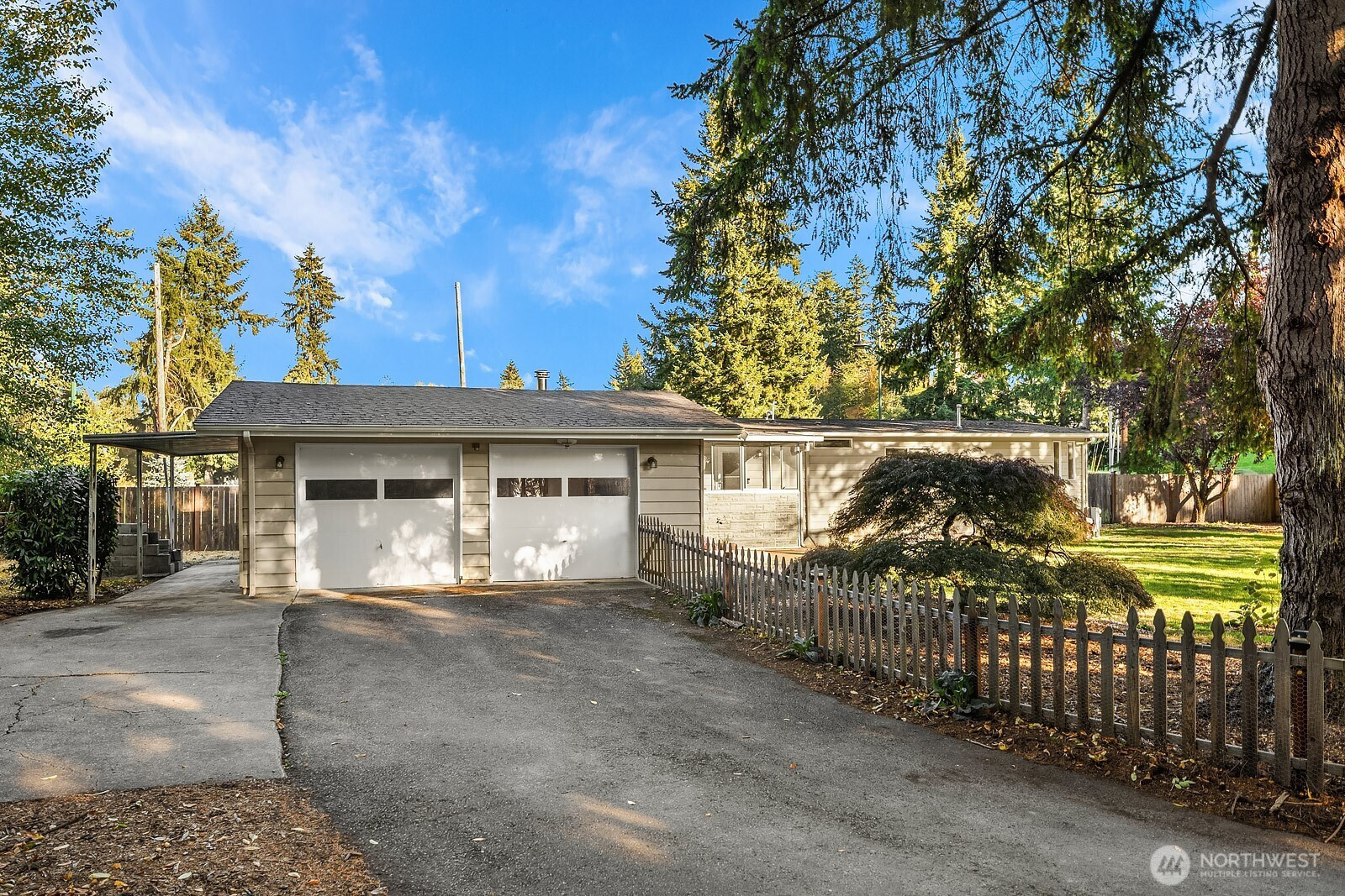 21858 SE 251 Place, Maple Valley, WA 98038