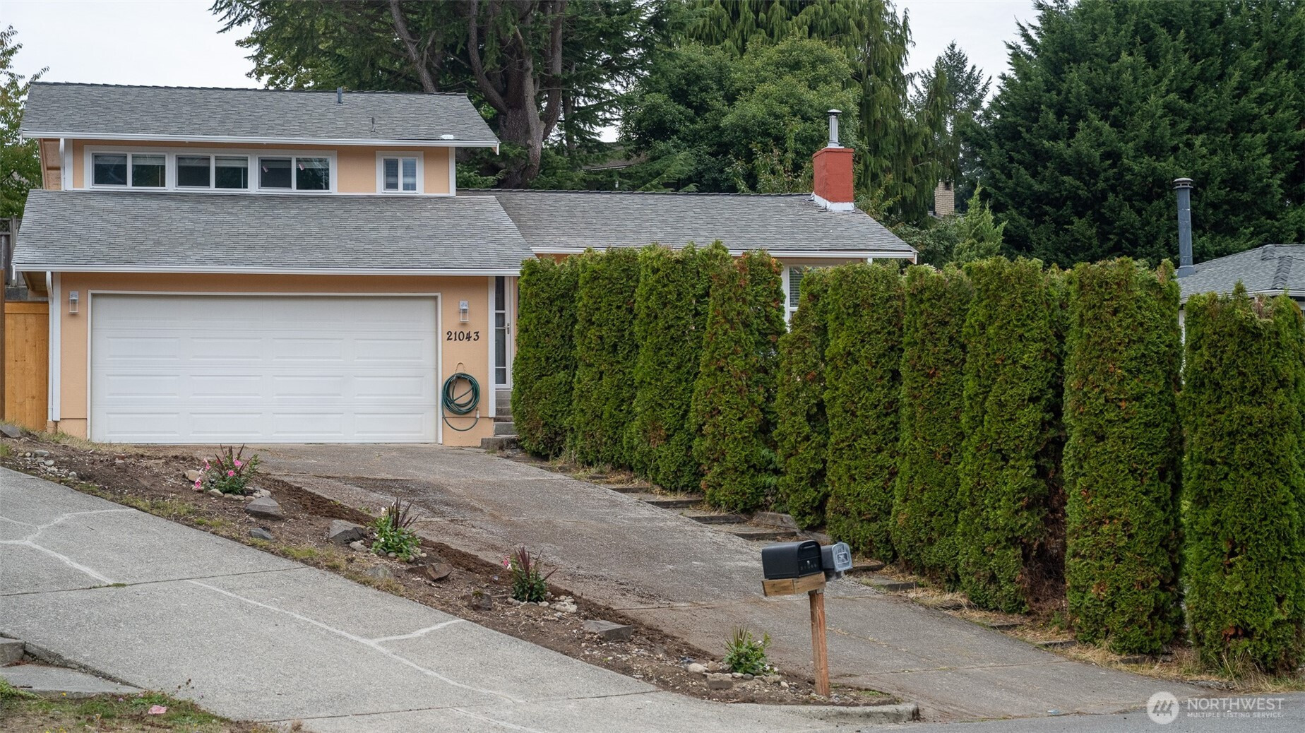 21043 120th Place SE, Kent, WA 98031